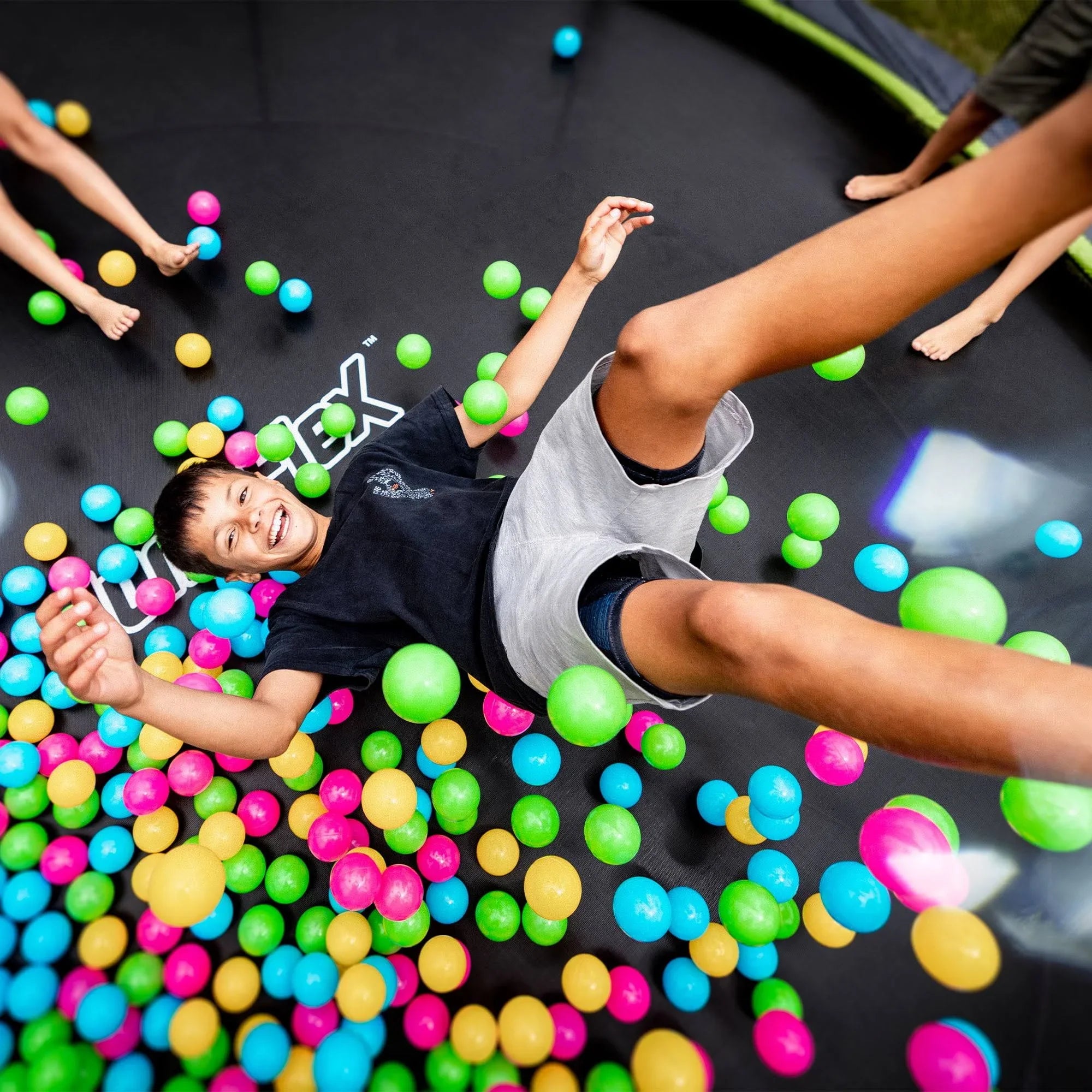 Jumpflex Hero 15' Trampoline for Kids Outdoor Play Equipment with Net & Ladder - MadeInUSA