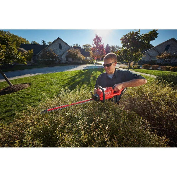 Milwaukee 282821272420272620 M18 18 V Lithium Ion Brushless Cordless String Trimmer, M18 FUEL Blower and M18 FUEL Hedge Trimmer 6.0Ah Kit 3 Tool - MadeInUSA