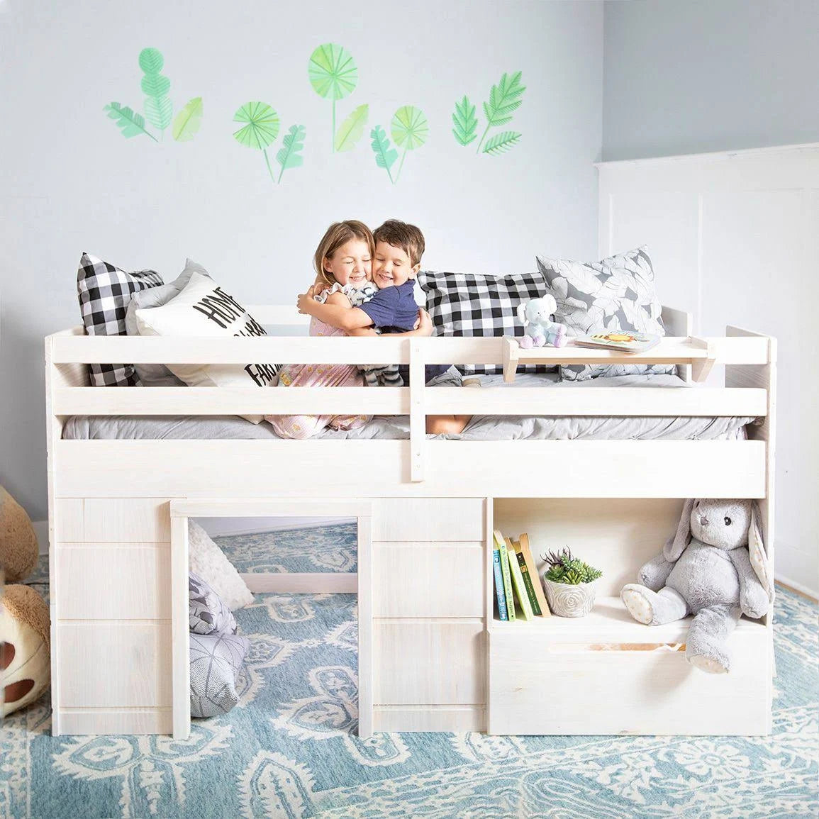 Max & Lily Modern Farmhouse Low Loft Bed, Twin Bed Frame for Kids with 1 Drawer, White Wash - MadeInUSA