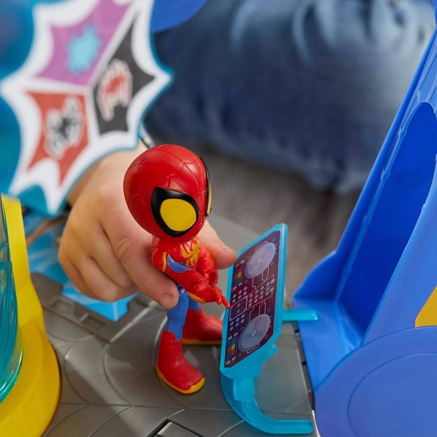 Spidey and His Amazing Friends Web-Spinners Web-Quarters, Kids Playset with Action Figure, Vehicle, and Accessories, Marvel Super Hero Toys, Ages 3 - MadeInUSA