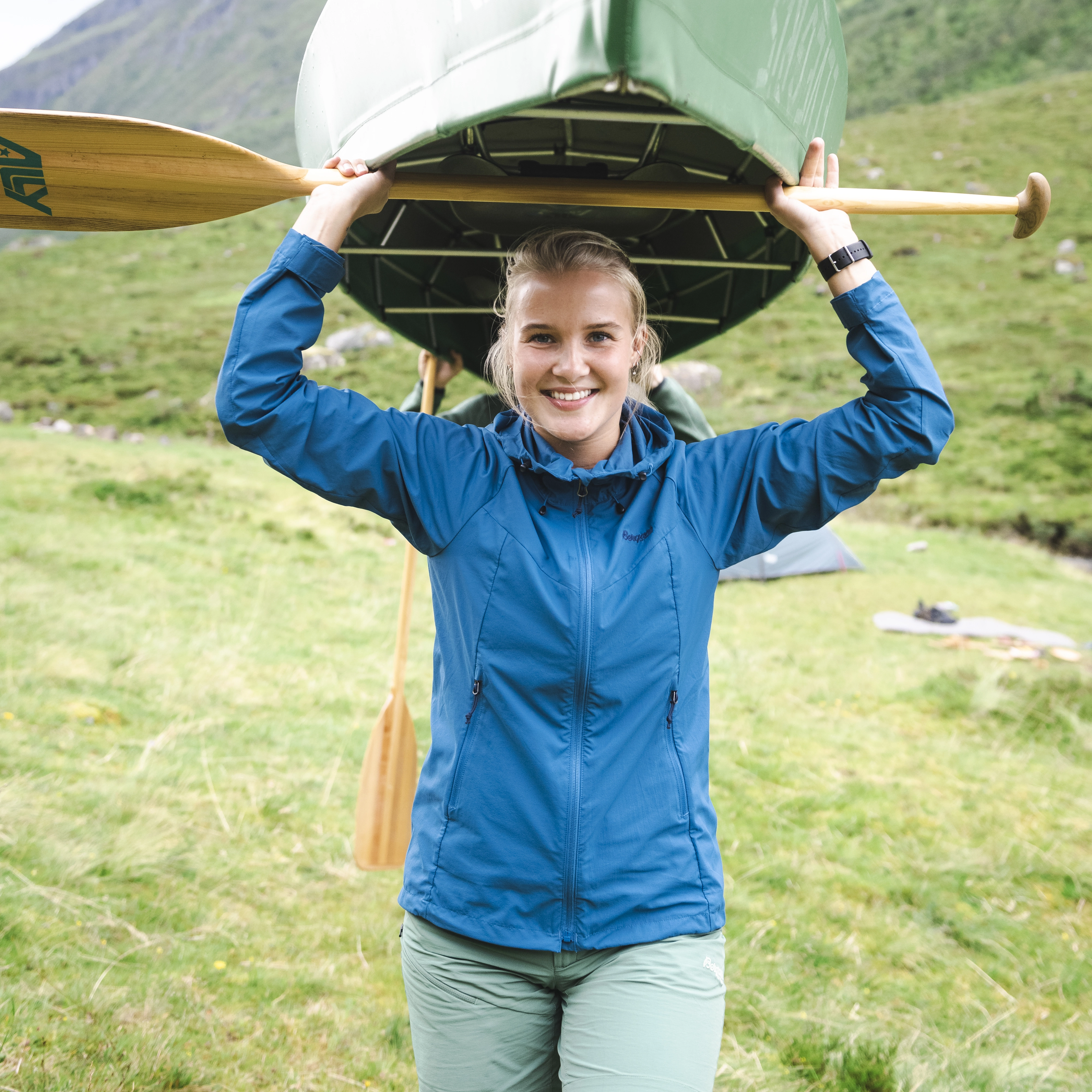 Y MountainLine Hybrid Softshell Jacket Women