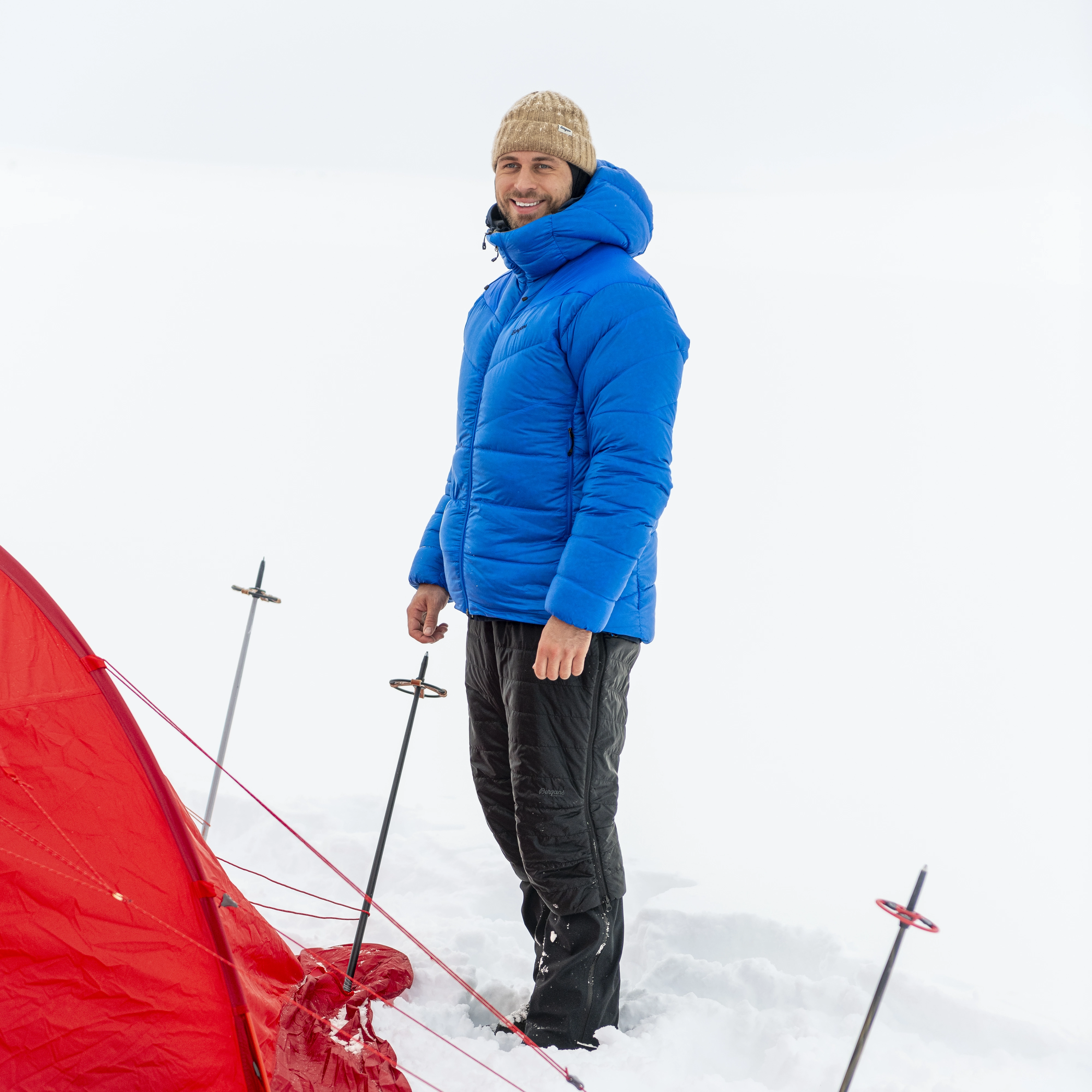 Essentials 2.5L Shell Jacket Men