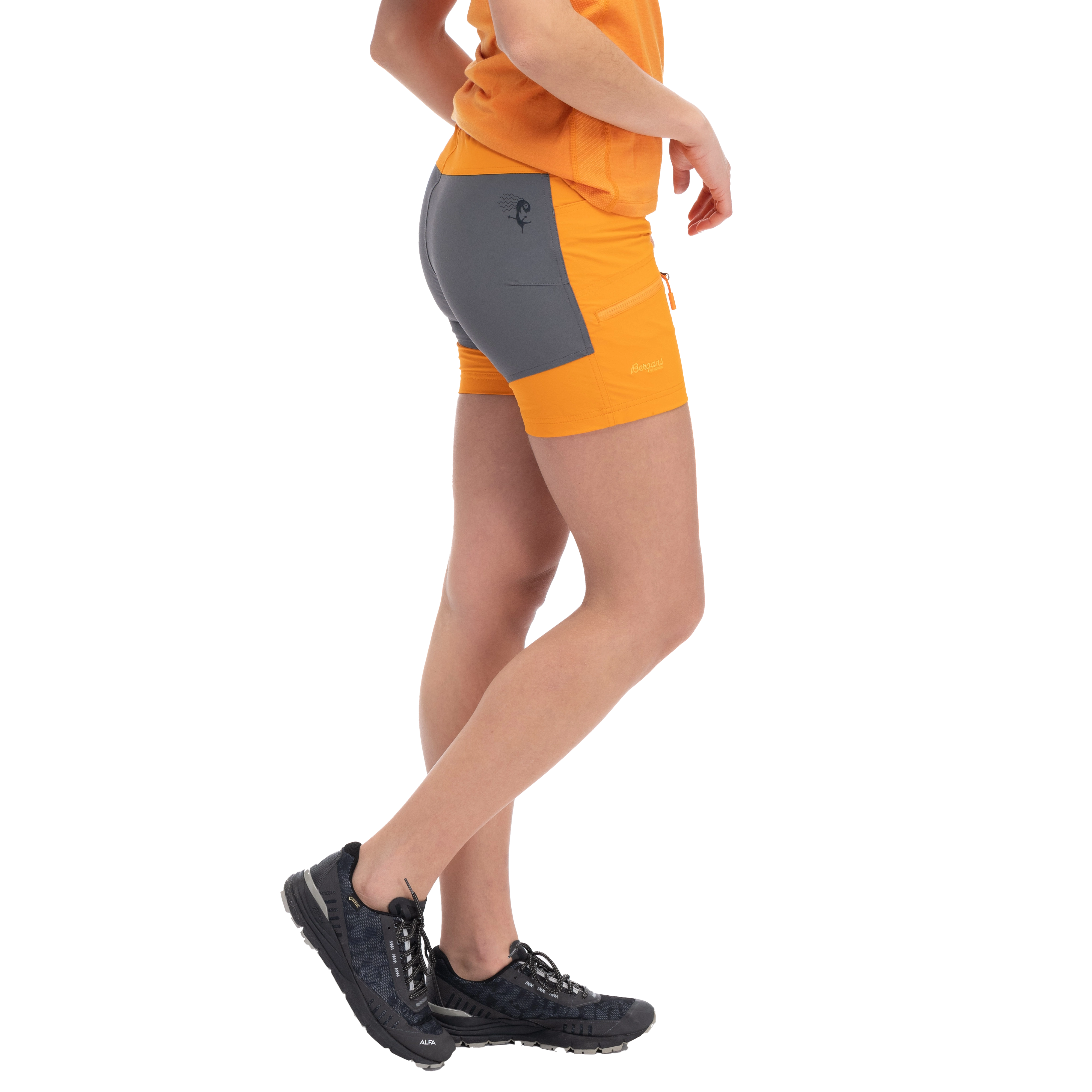 Cecilie Mountain Softshell Jacket