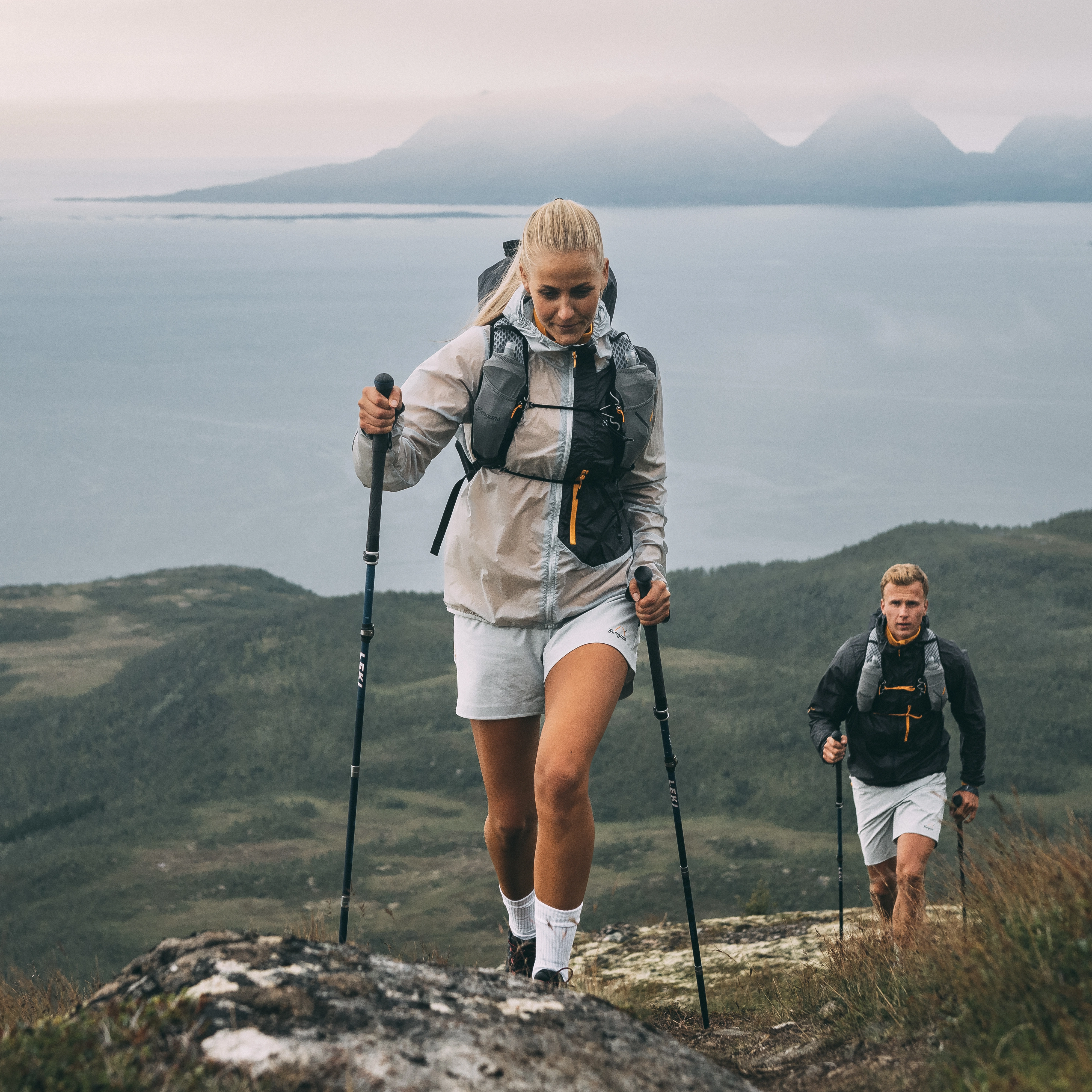 Cecilie Light Wind Anorak