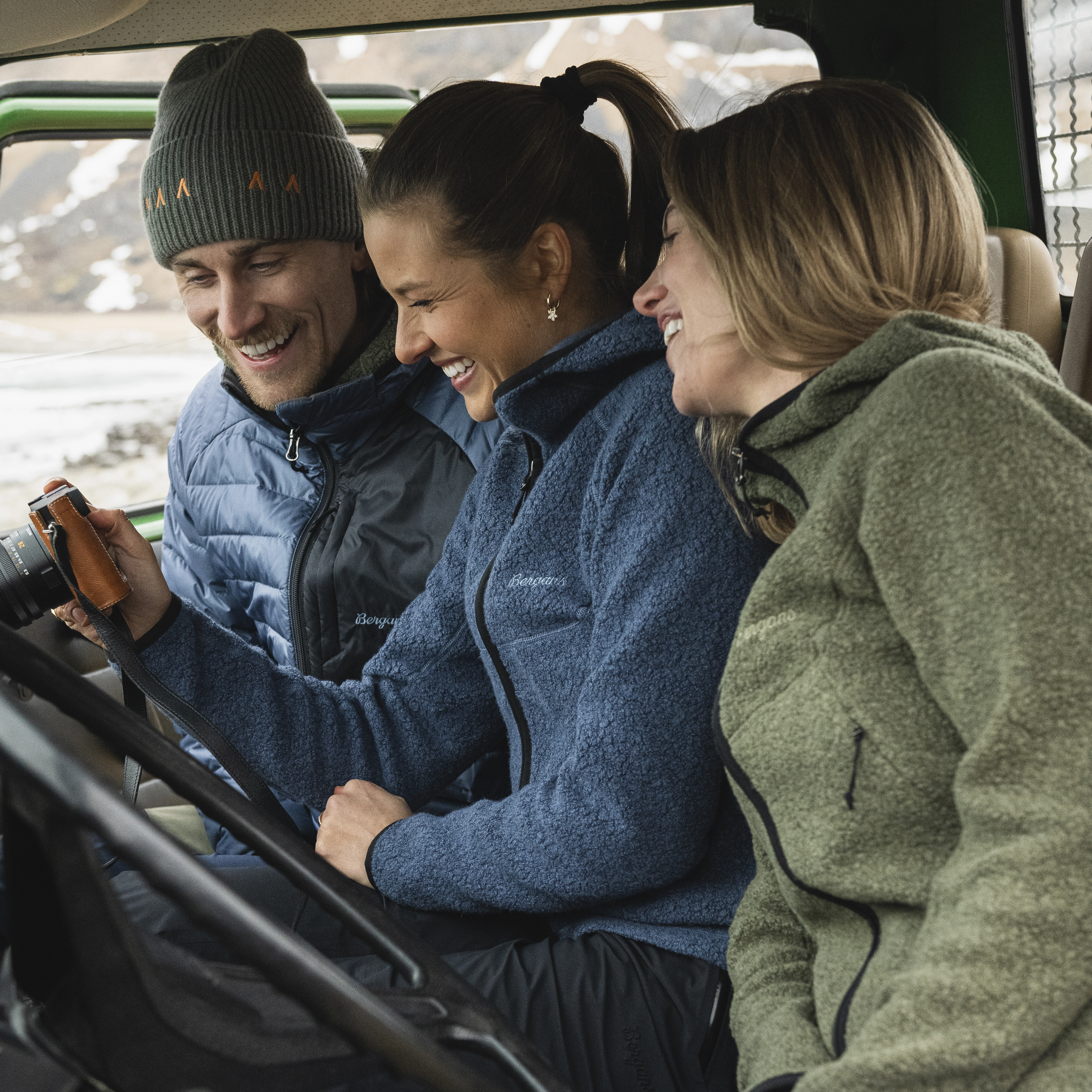 Vaagaa Merino Terry Midlayer Hoodie Women