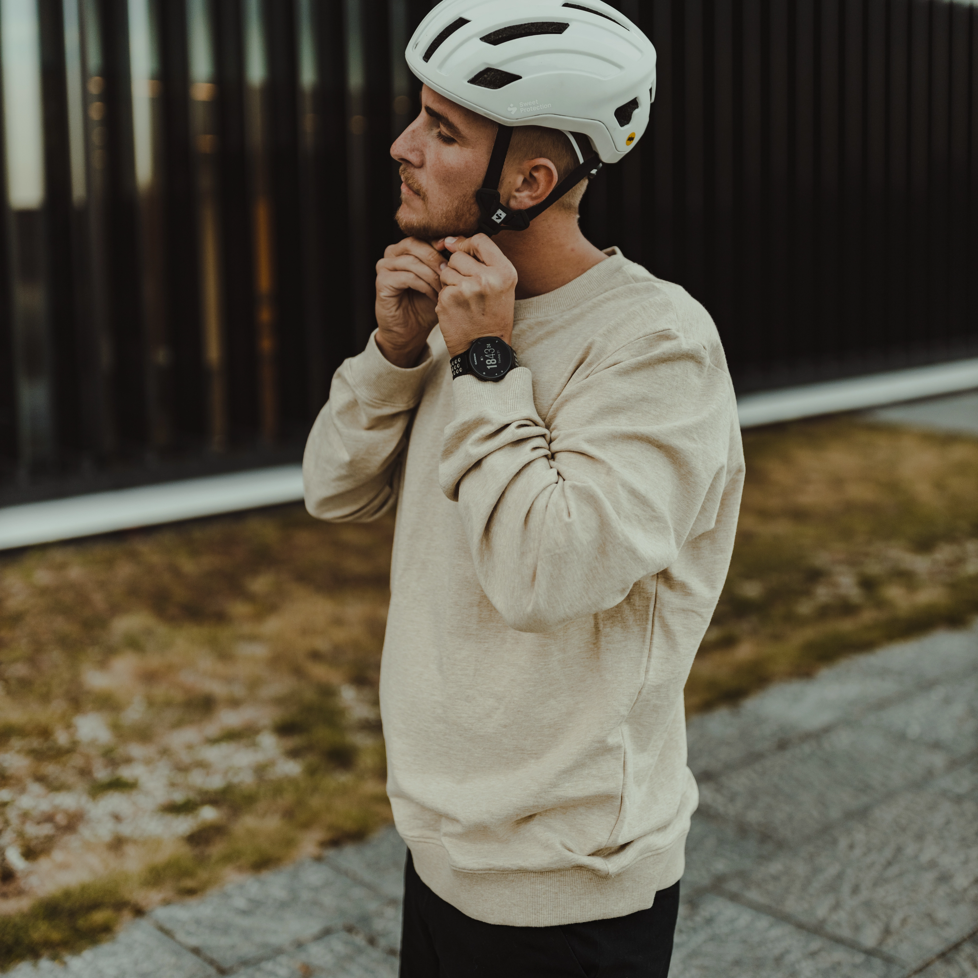 Oslo Urban Comfy Sweater Unisex