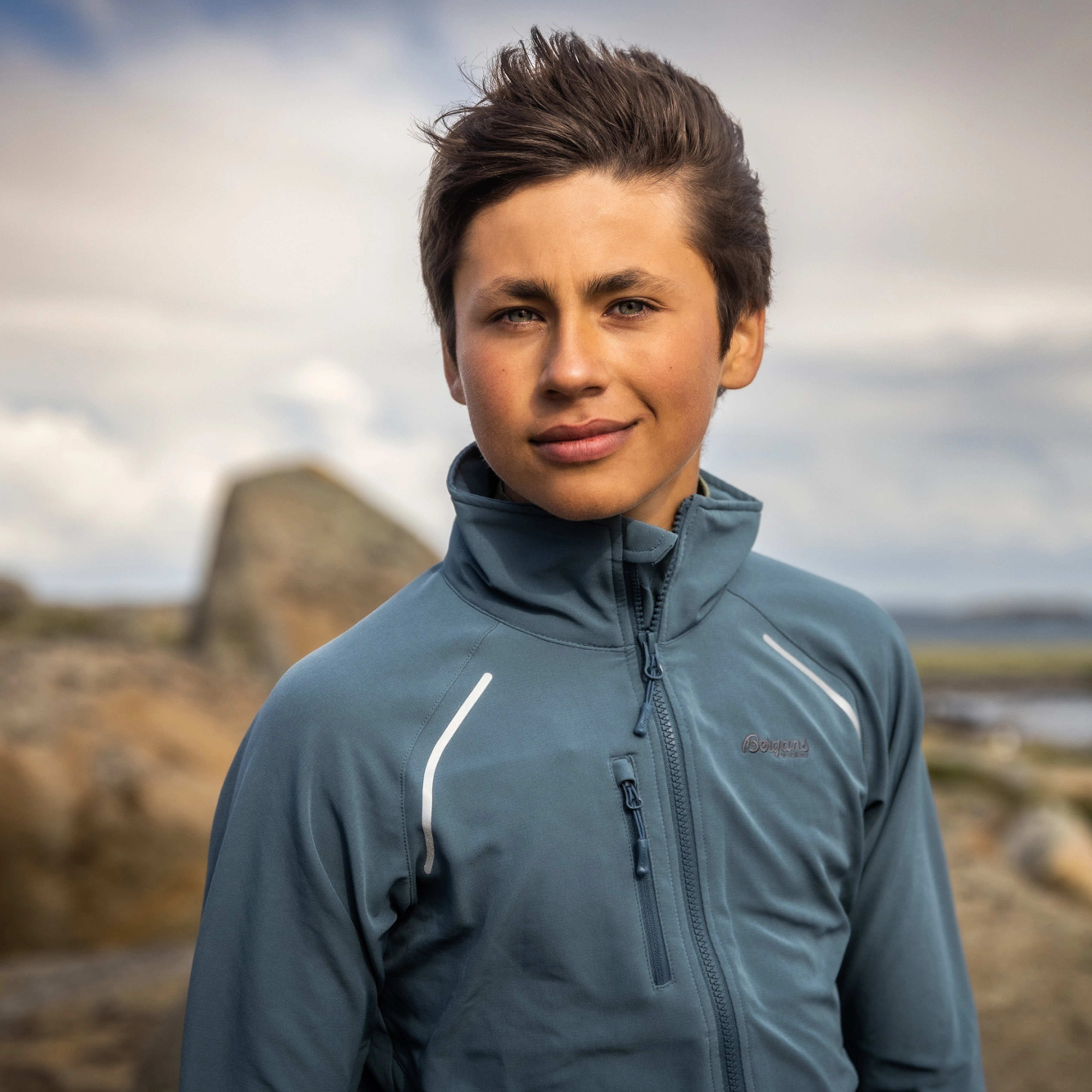 Sjoa Light Softshell Youth Jacket