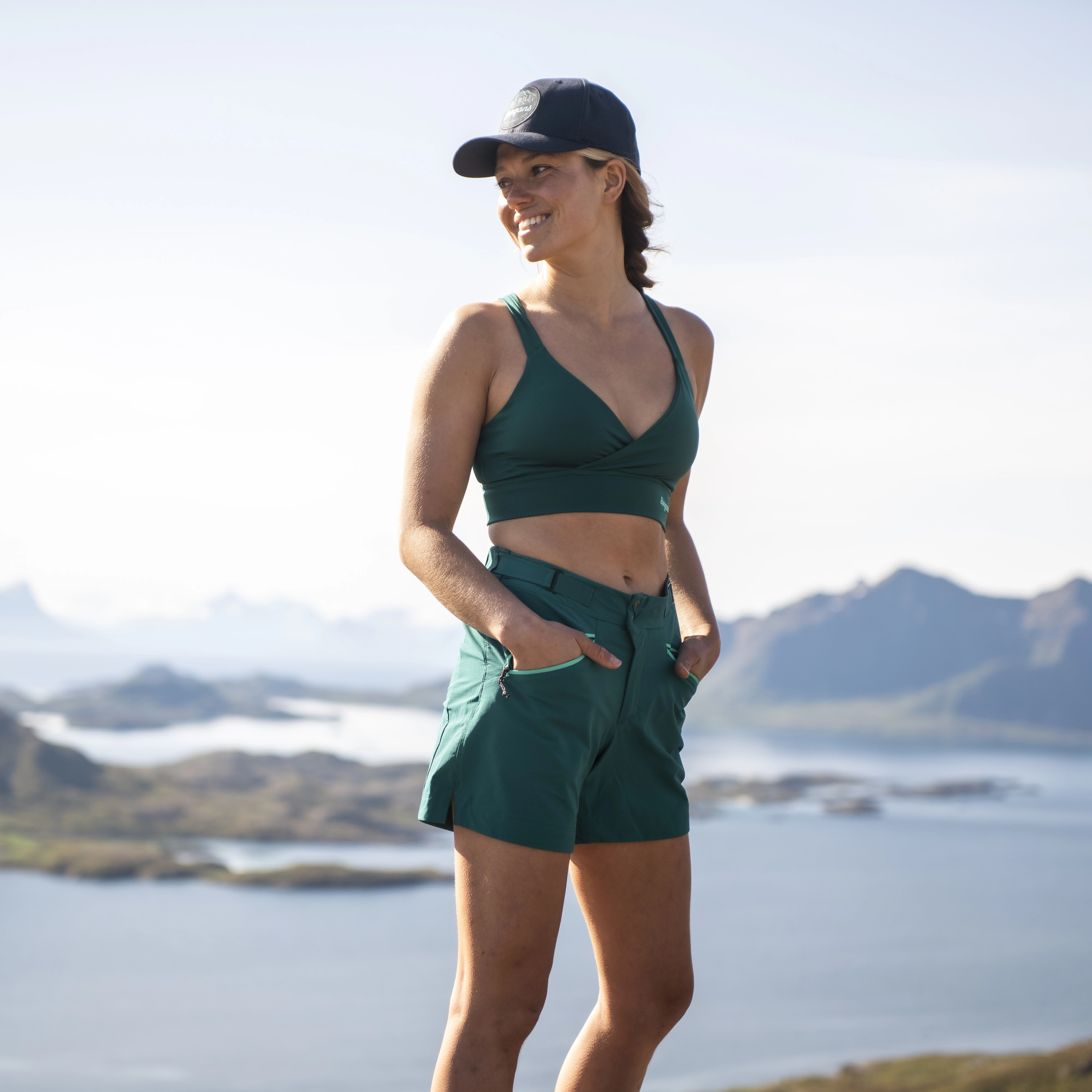 Y LightLine Merino Top Women