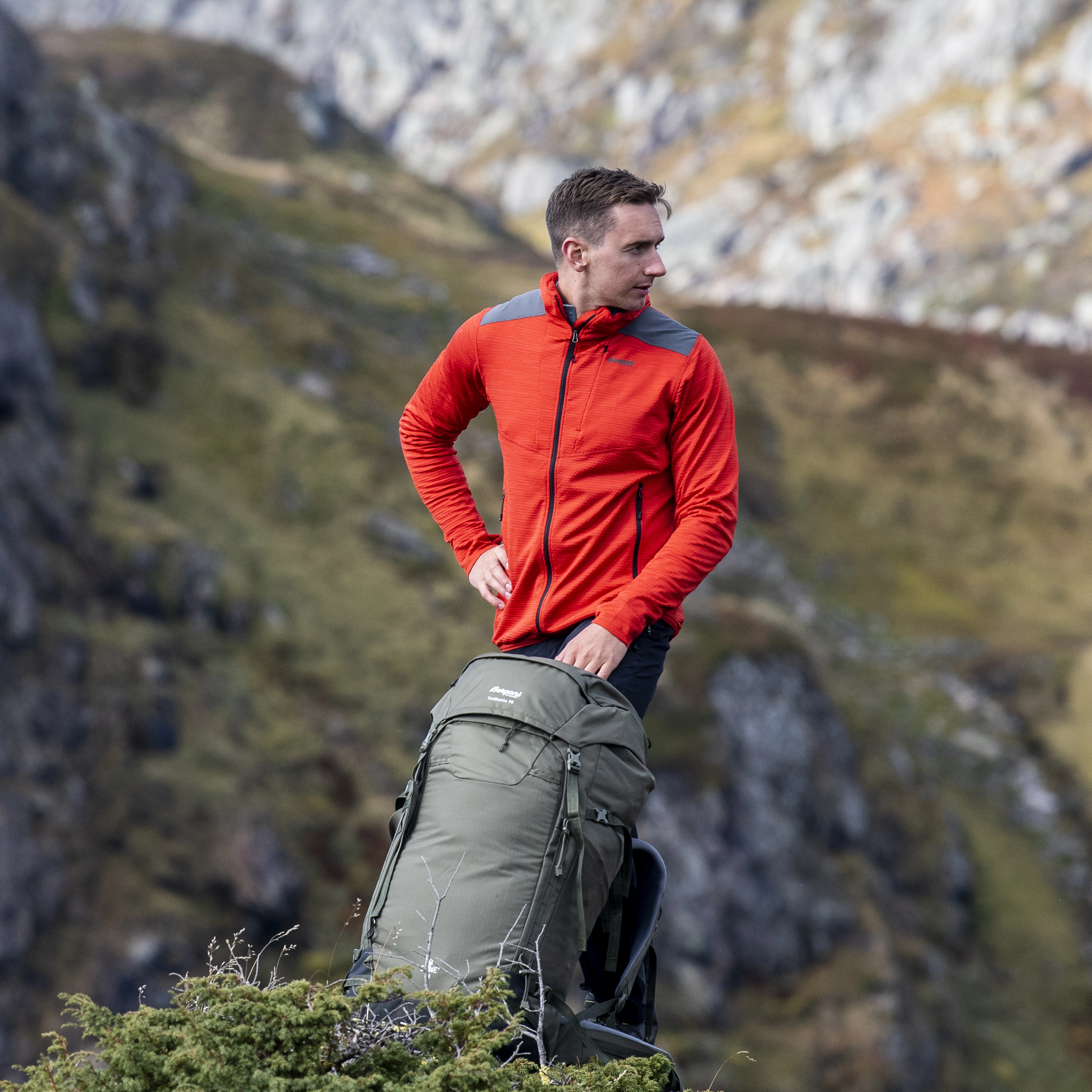 Rabot Active Mid Hood Jacket