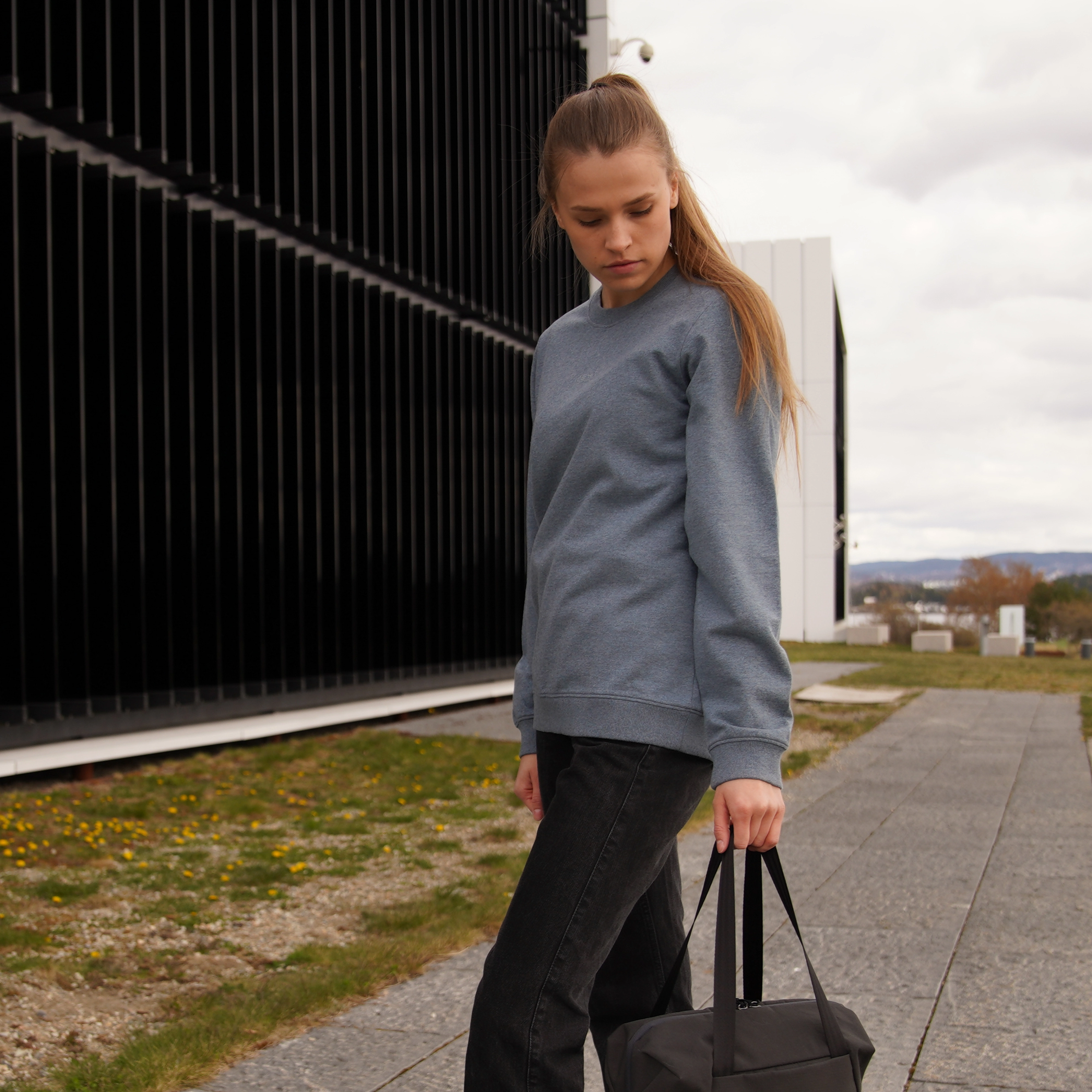 Oslo Urban Comfy Sweater Unisex