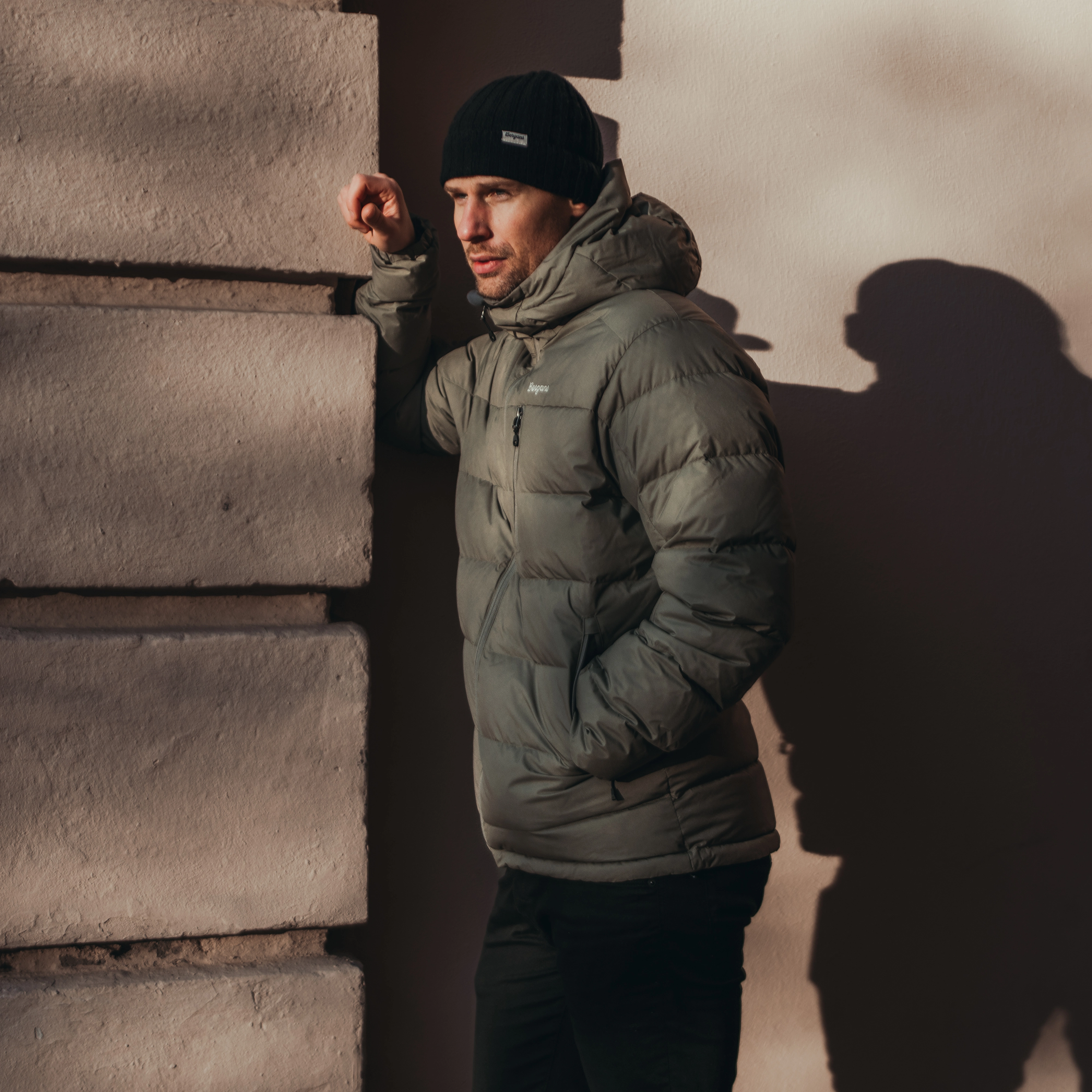 Y LightLine Weightless Down Jacket Hood Men