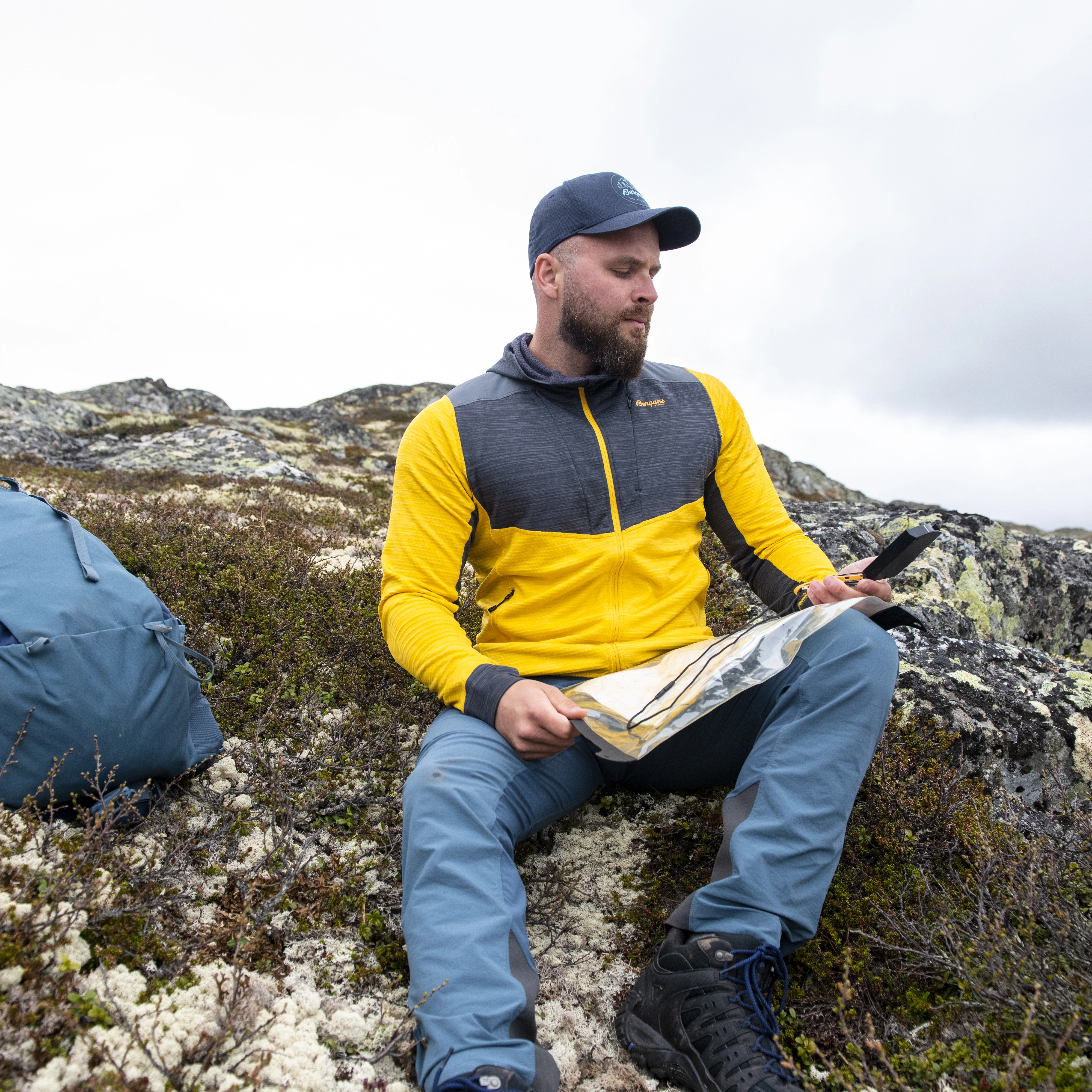 Rabot Active Mid Hood Jacket