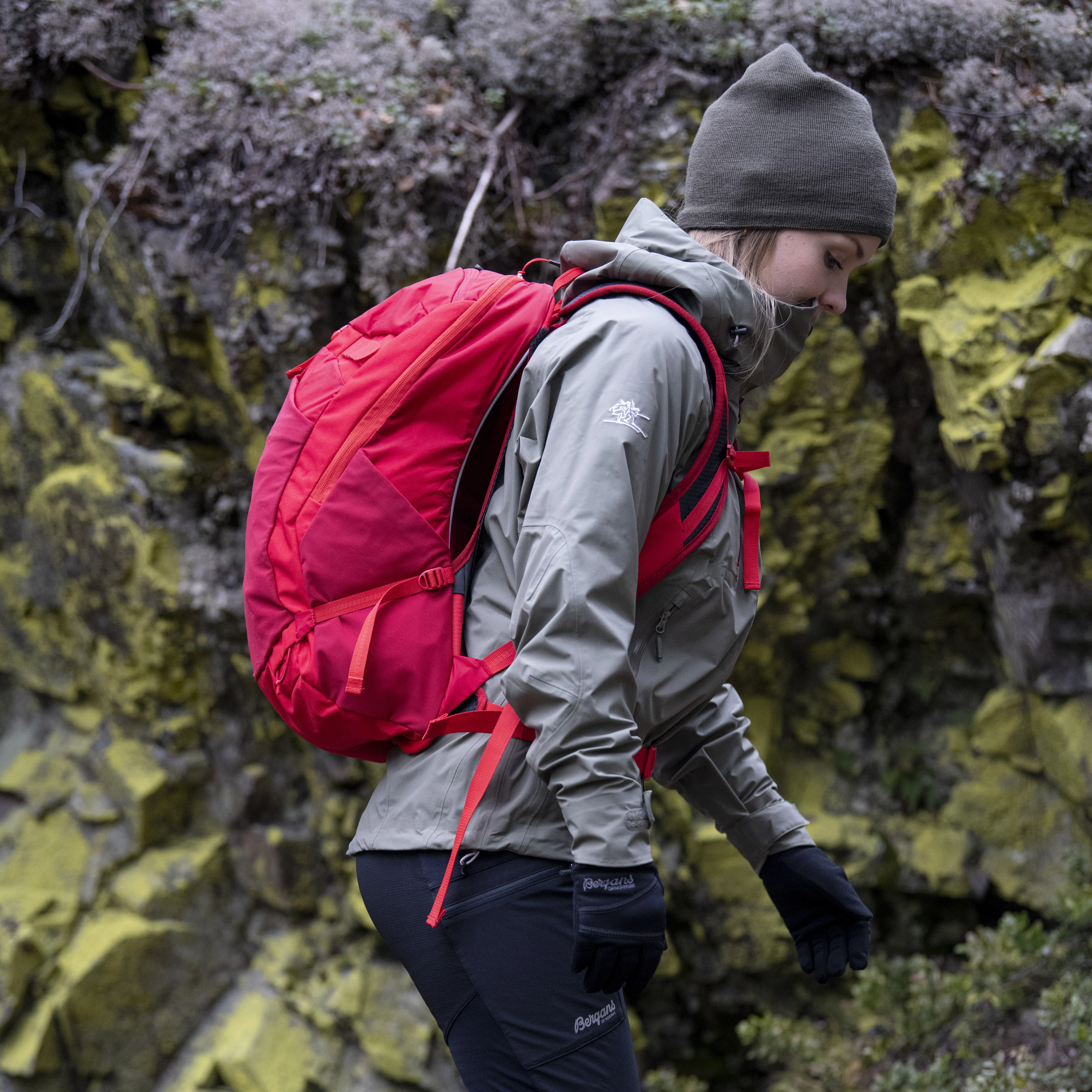 Senja Midlayer Hood Jacket