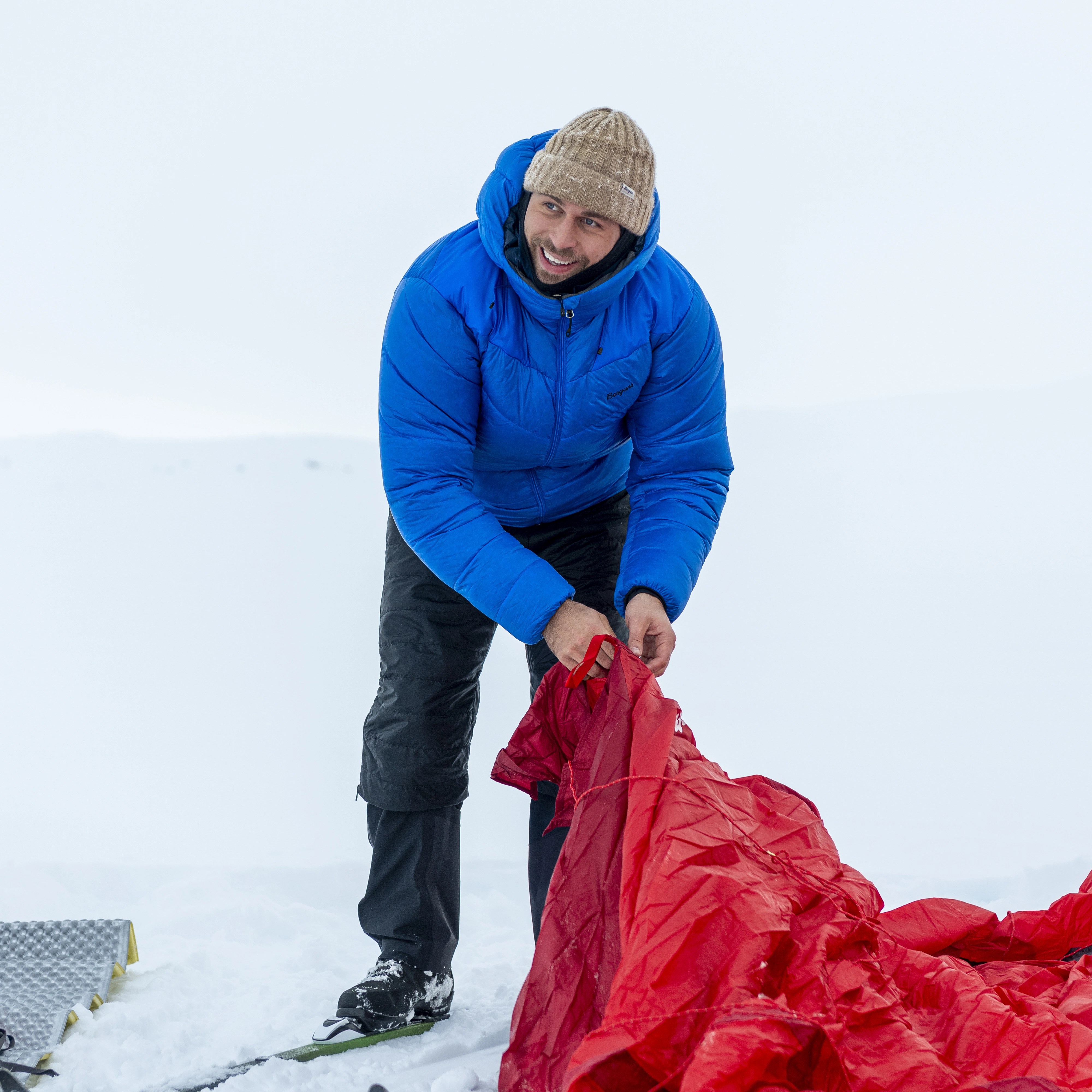 Essentials 2.5L Shell Jacket Men