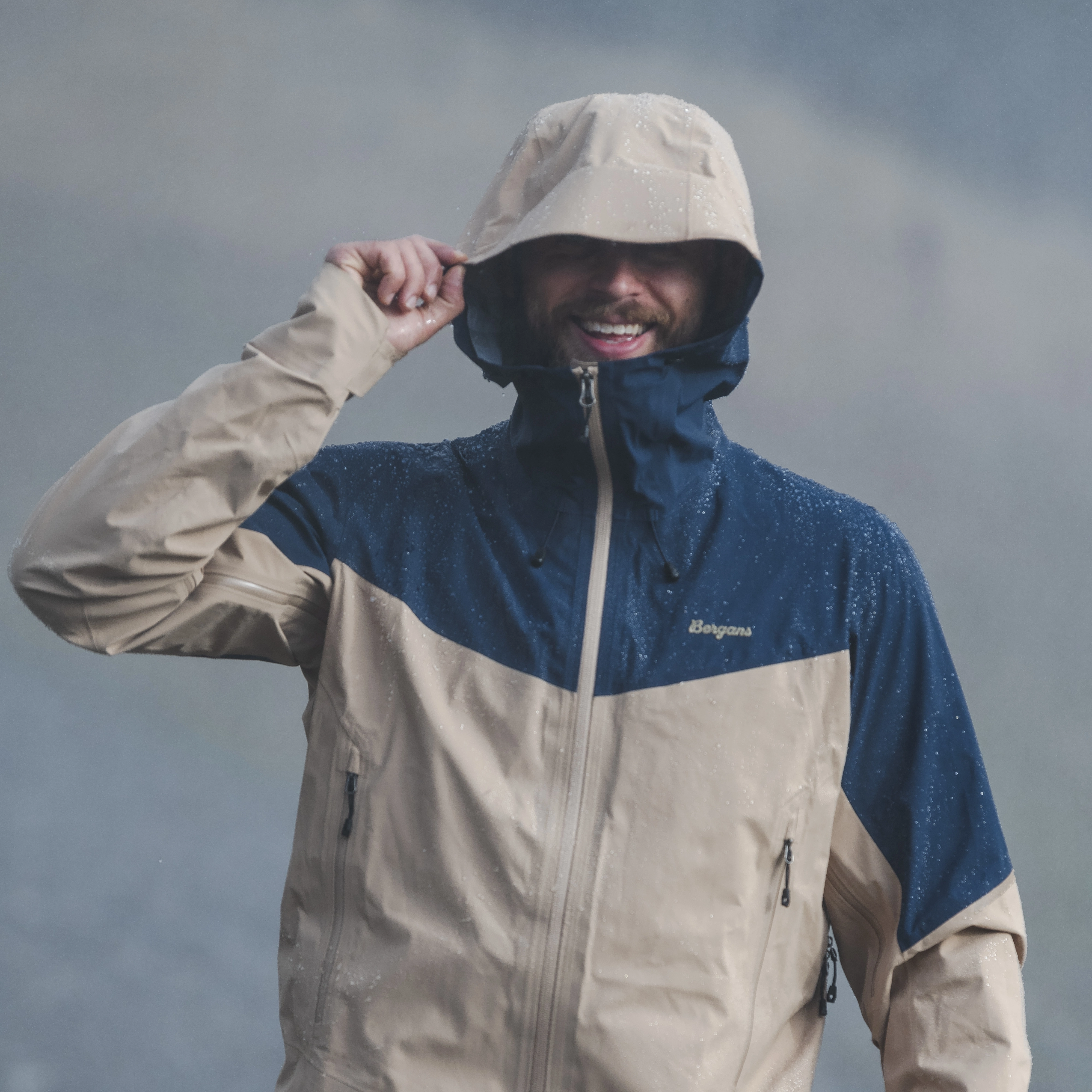 Vaagaa Light 3L Shell Jacket Men