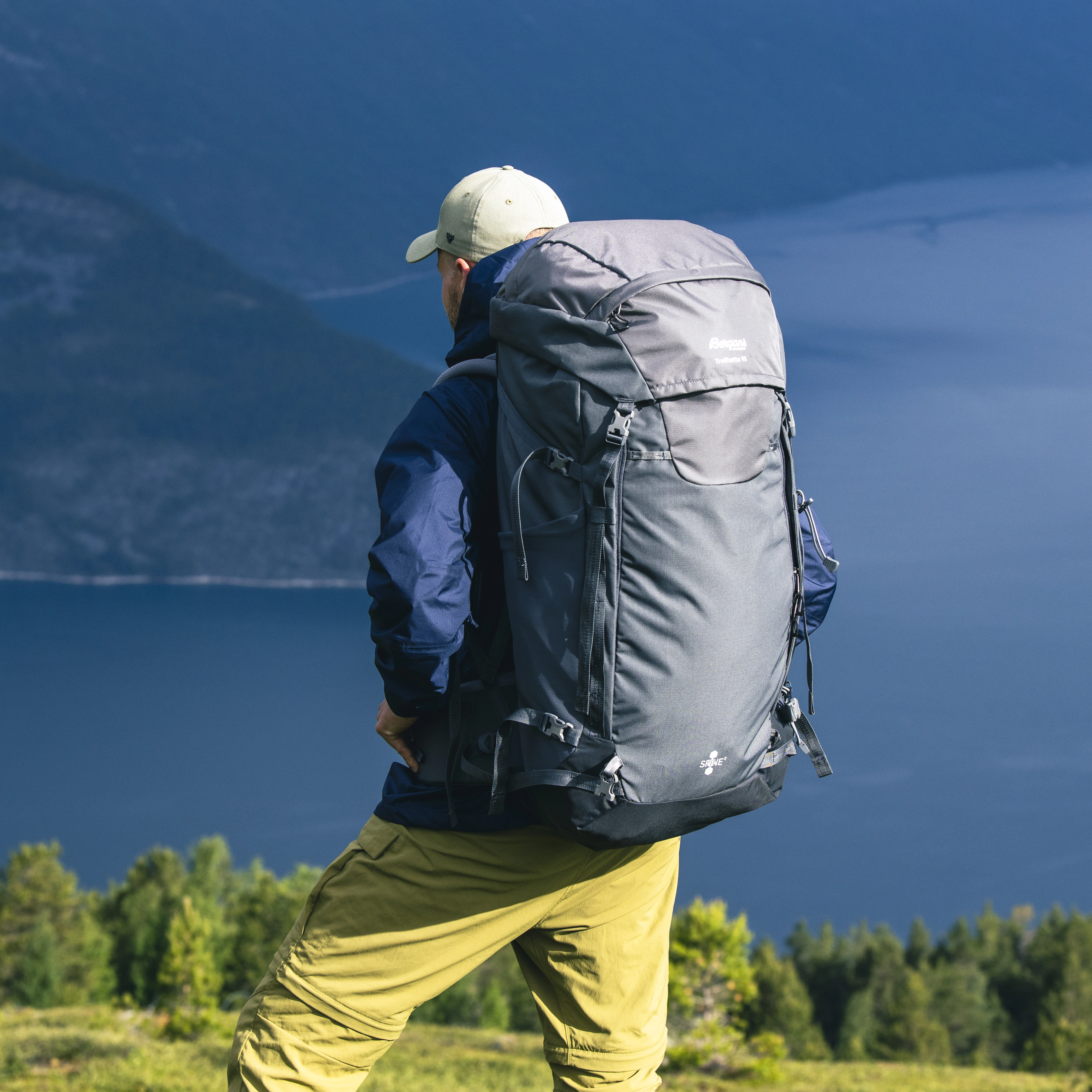 Y LightLine Weightless Down Jacket Hood Men