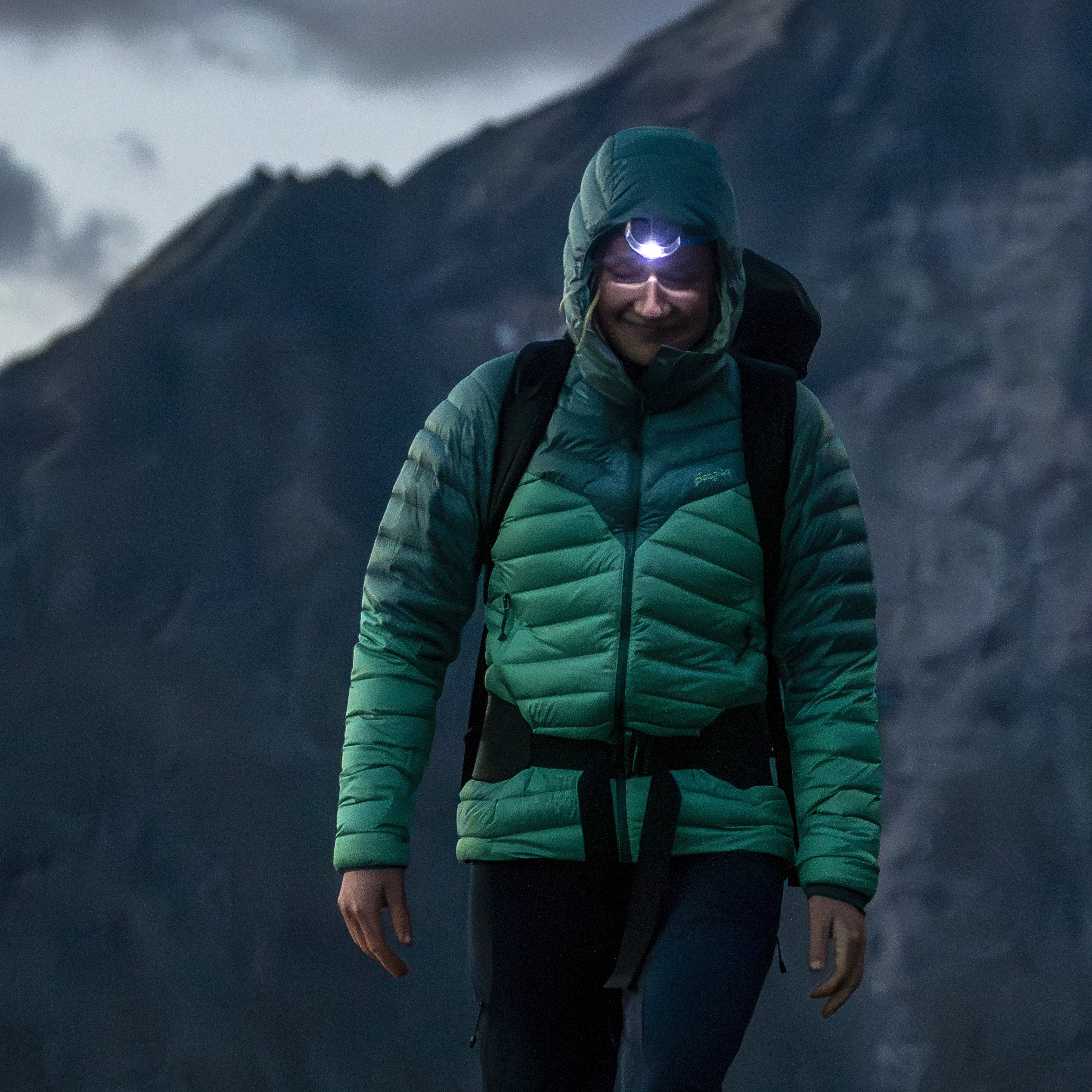 Tind Light Down Jacket Hood Women