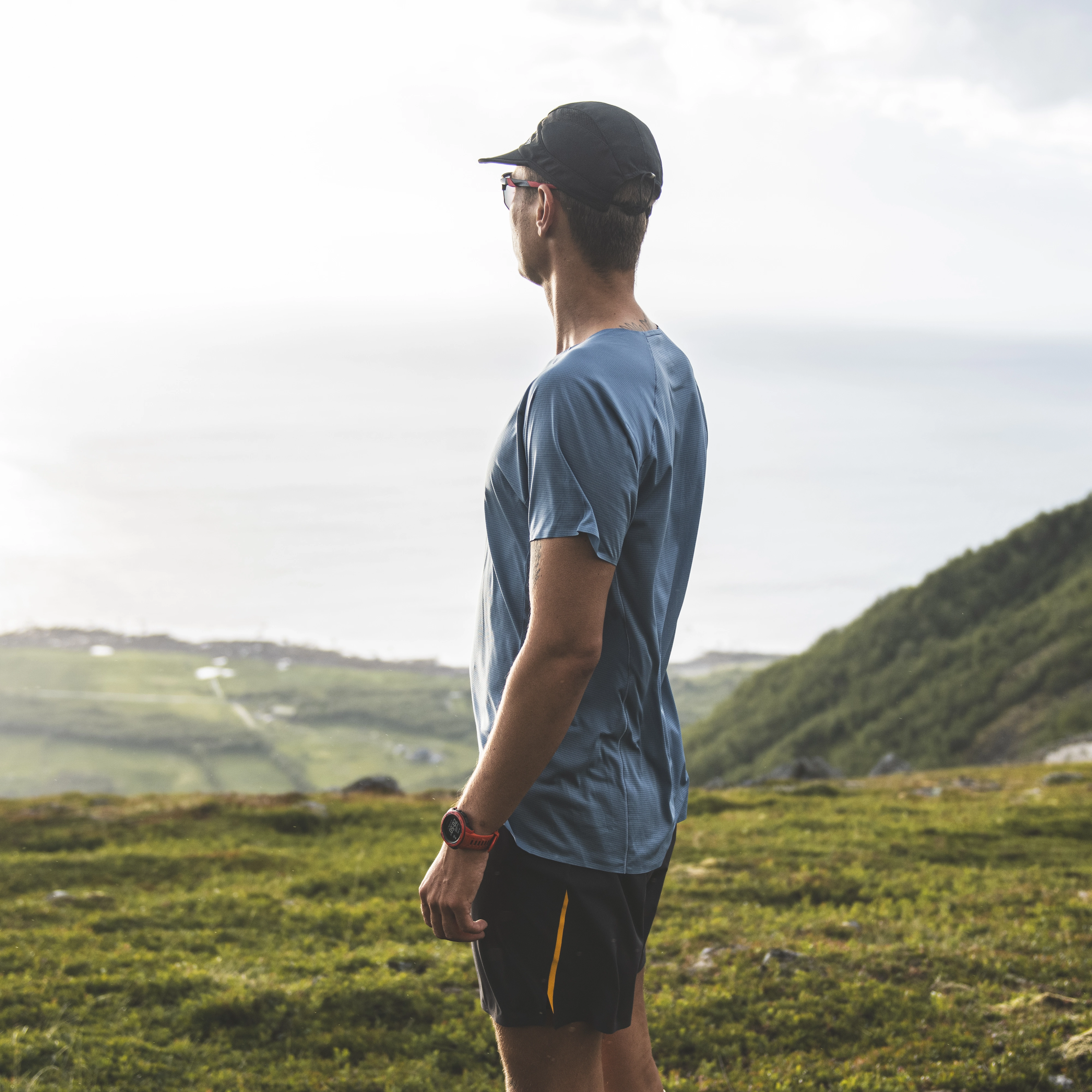 Y MountainLine Light Insulated Air Vest Men