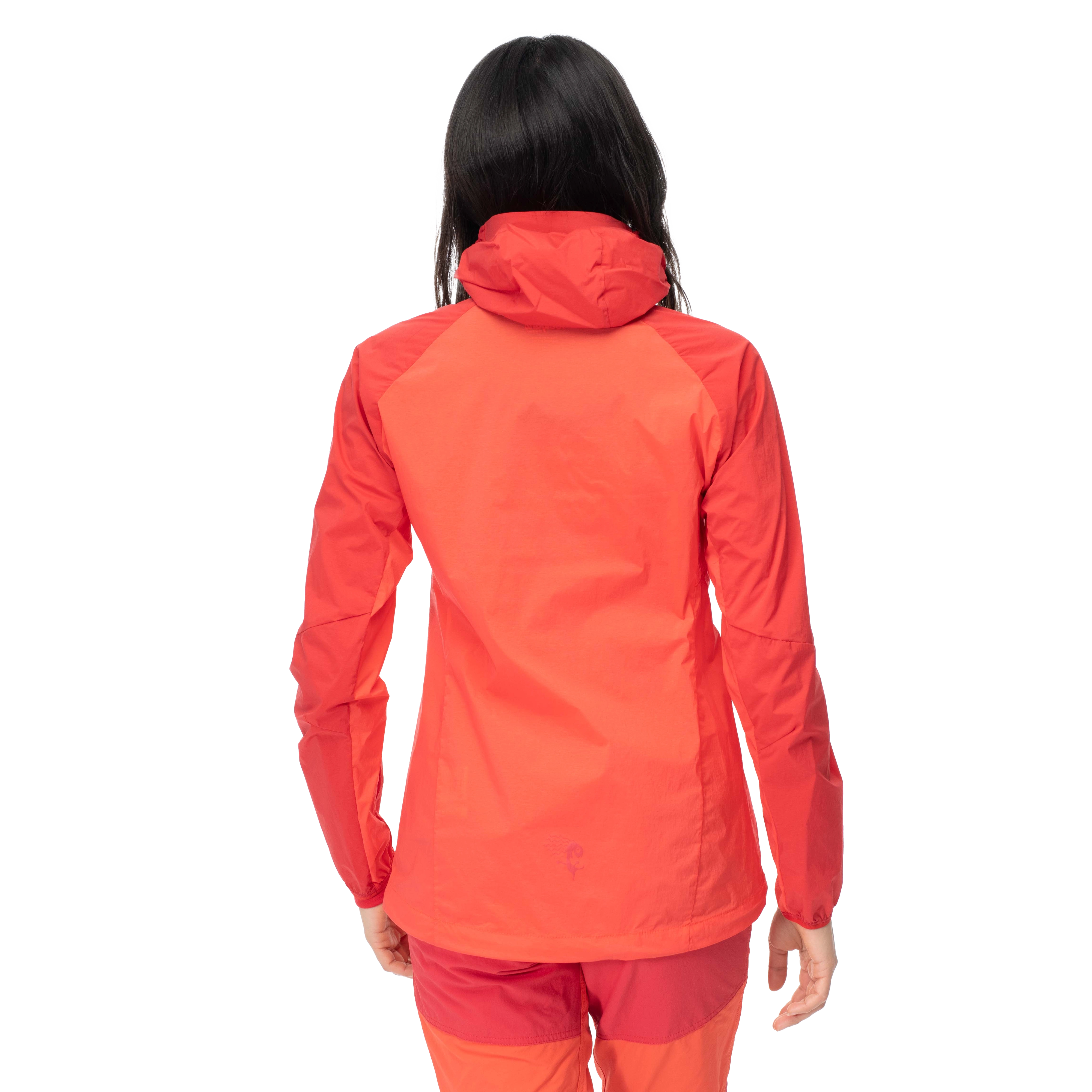 Cecilie Light Wind Anorak