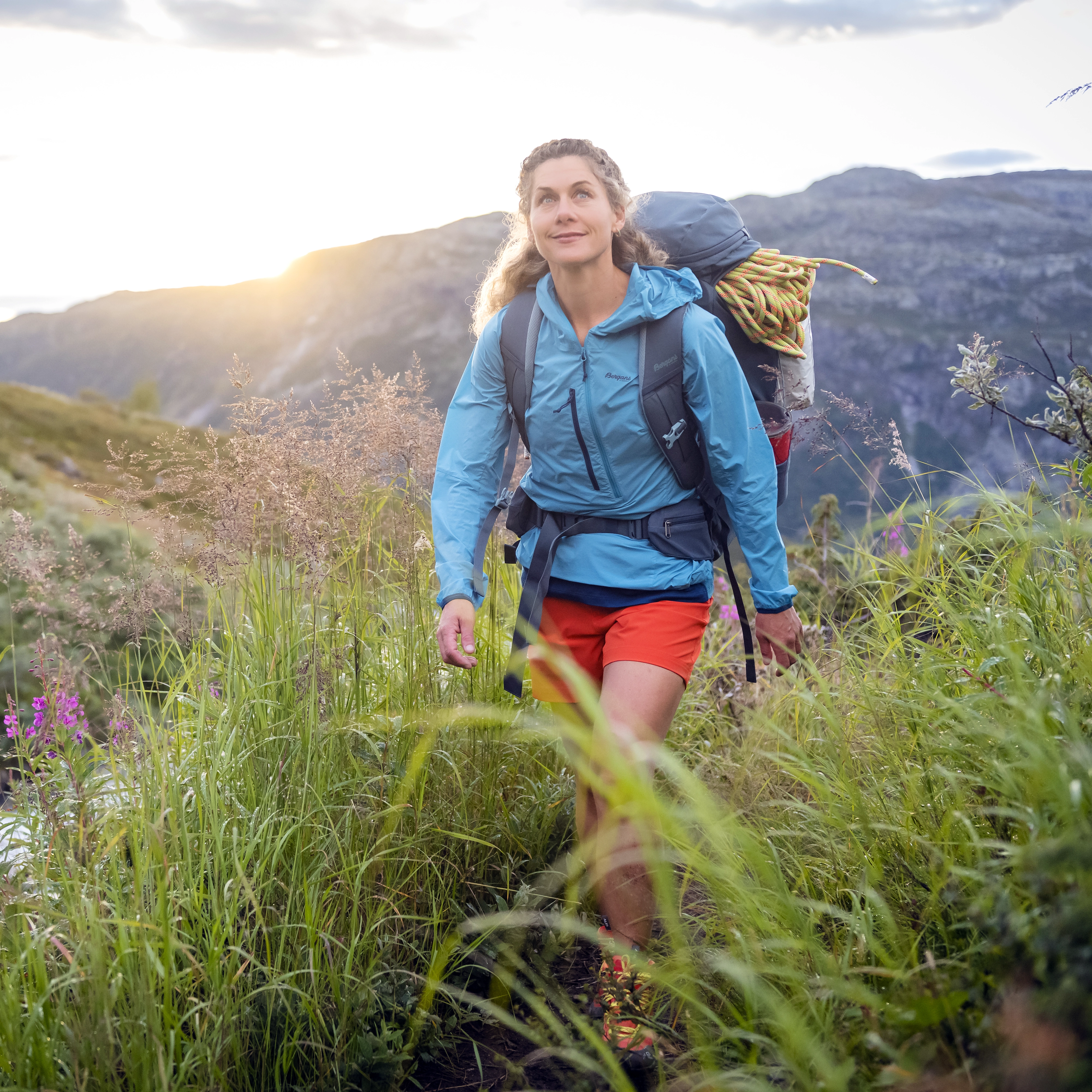 Cecilie Light Wind Anorak