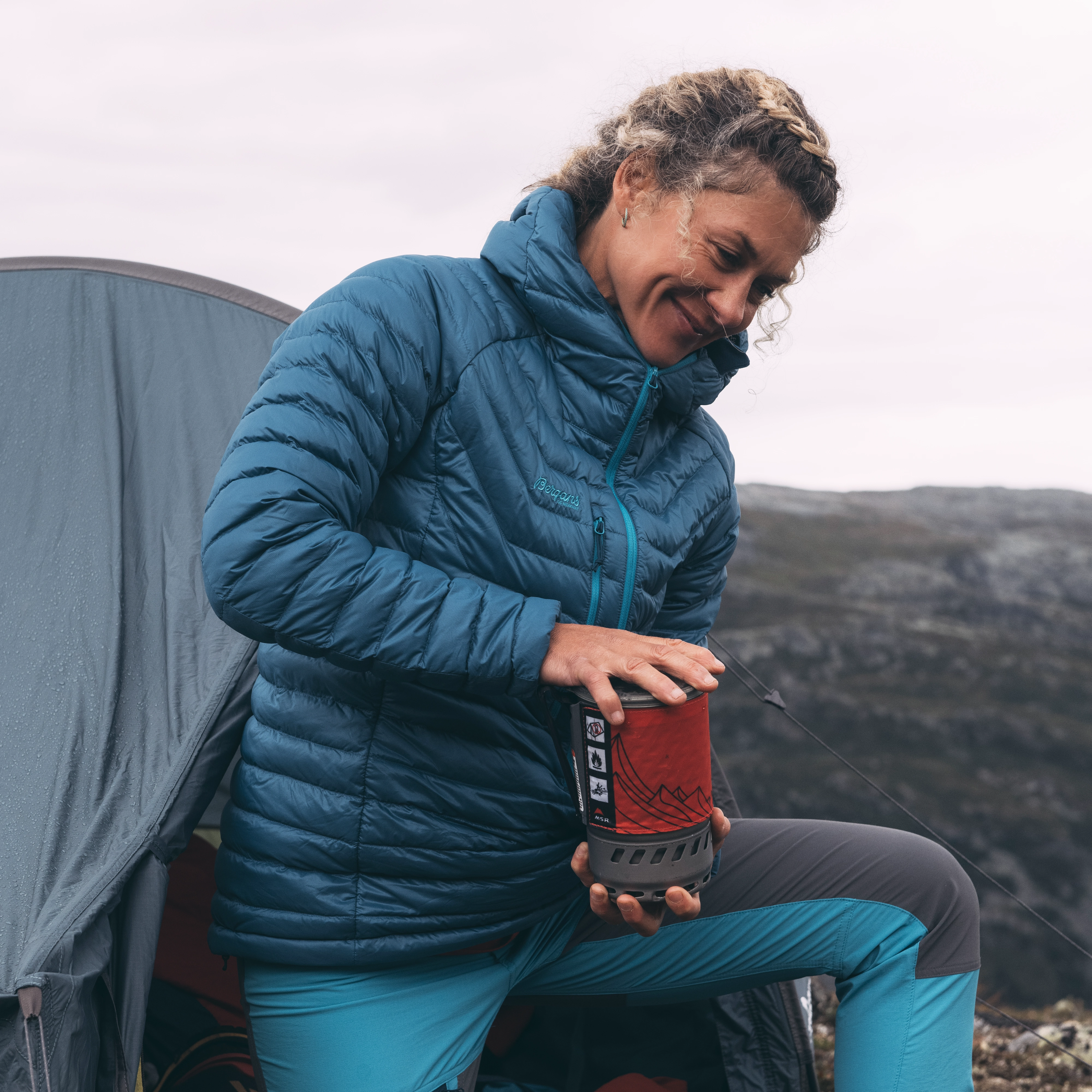 Cecilie Down Light Anorak