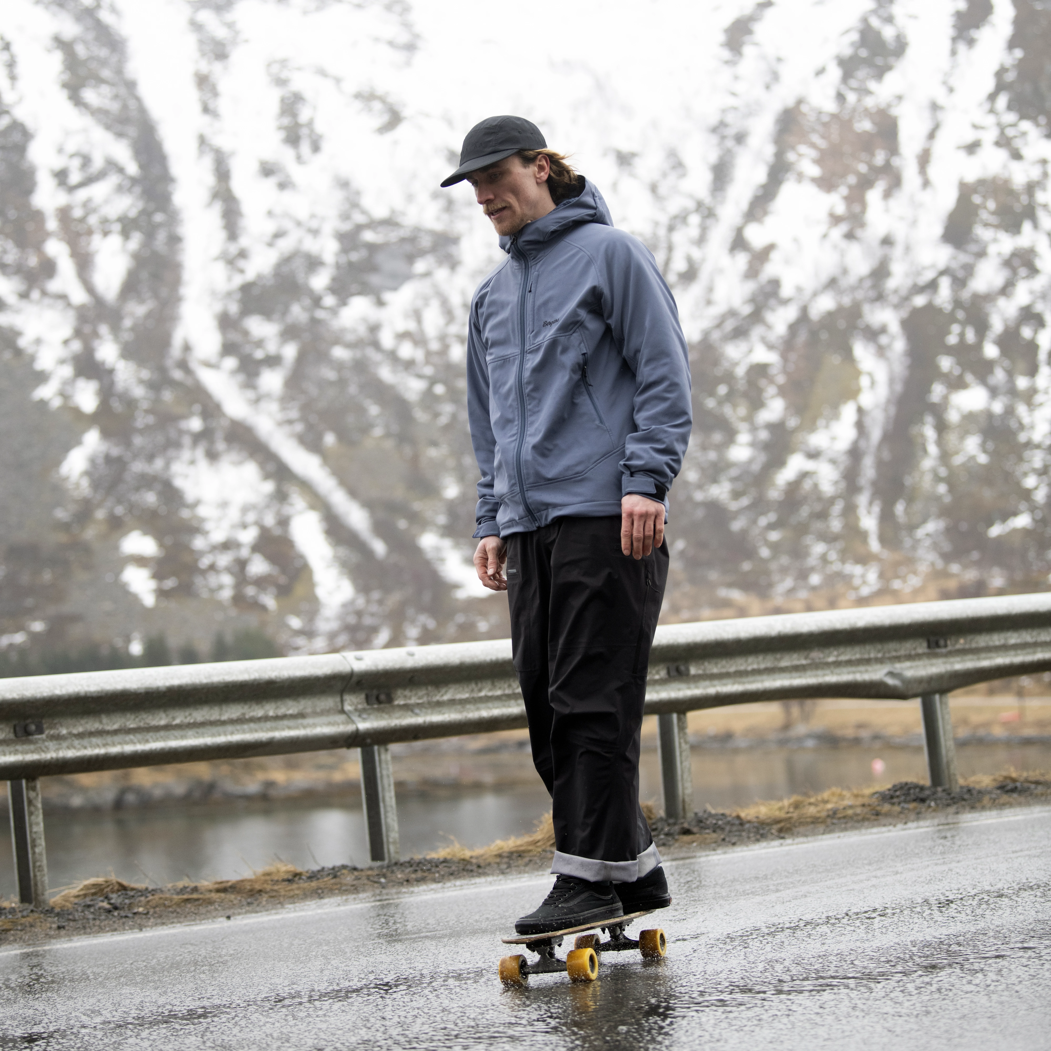 Y MountainLine Hybrid Softshell Jacket Men