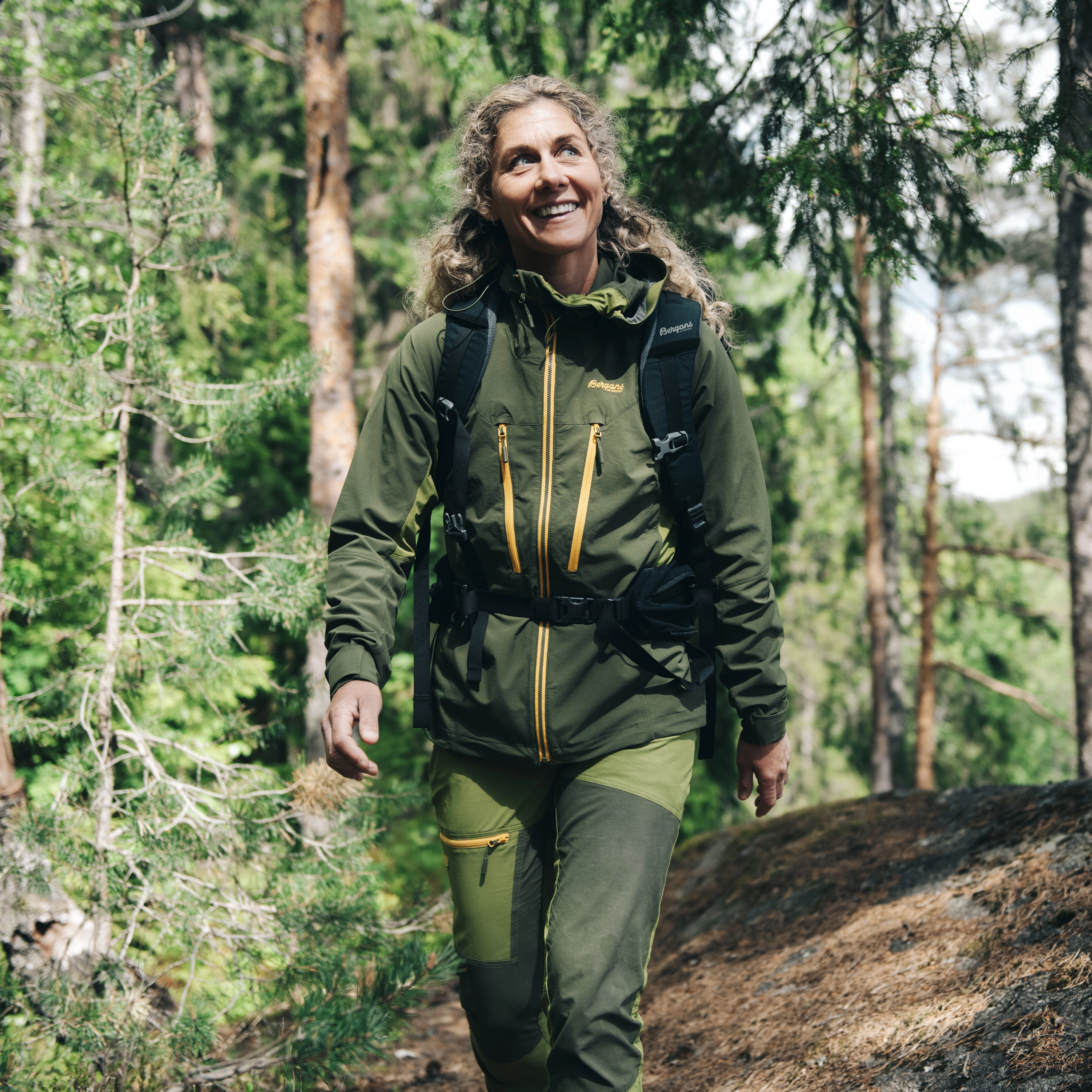 Cecilie Mountain Softshell Jacket