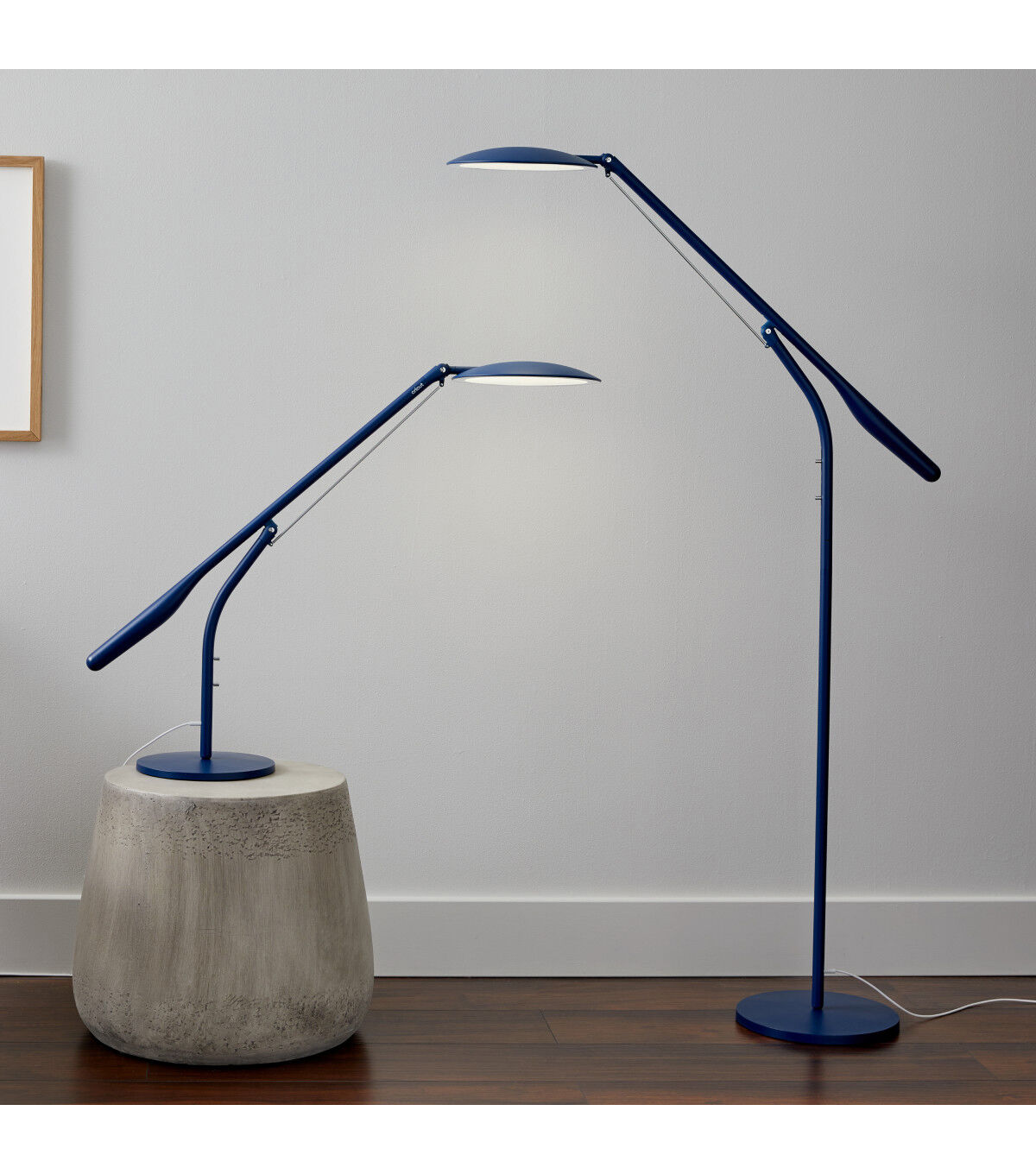 Cricut Bright 360 Ultimate LED Floor Lamp - Indigo