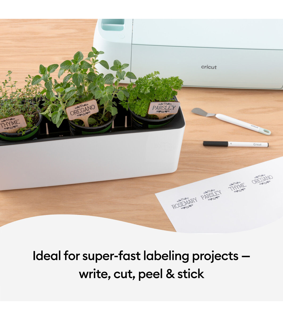 Cricut 13 x 3' Smart Label Permanent Writable Vinyl Roll