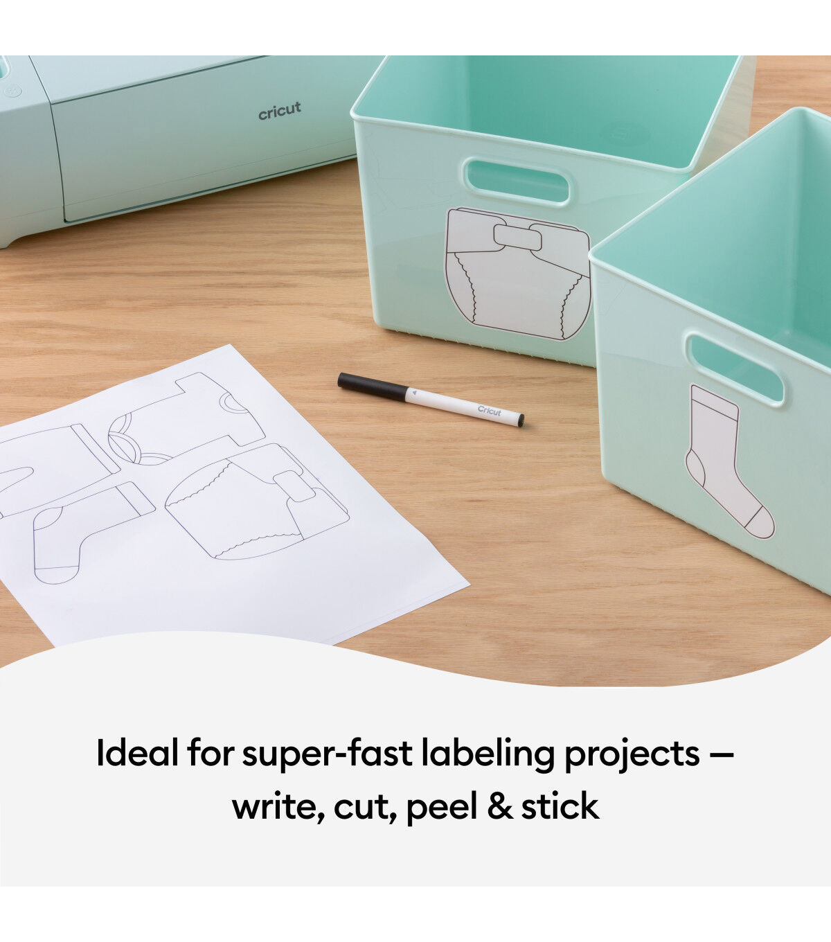 Cricut 13 x 3' Smart Label Permanent Writable Vinyl Roll