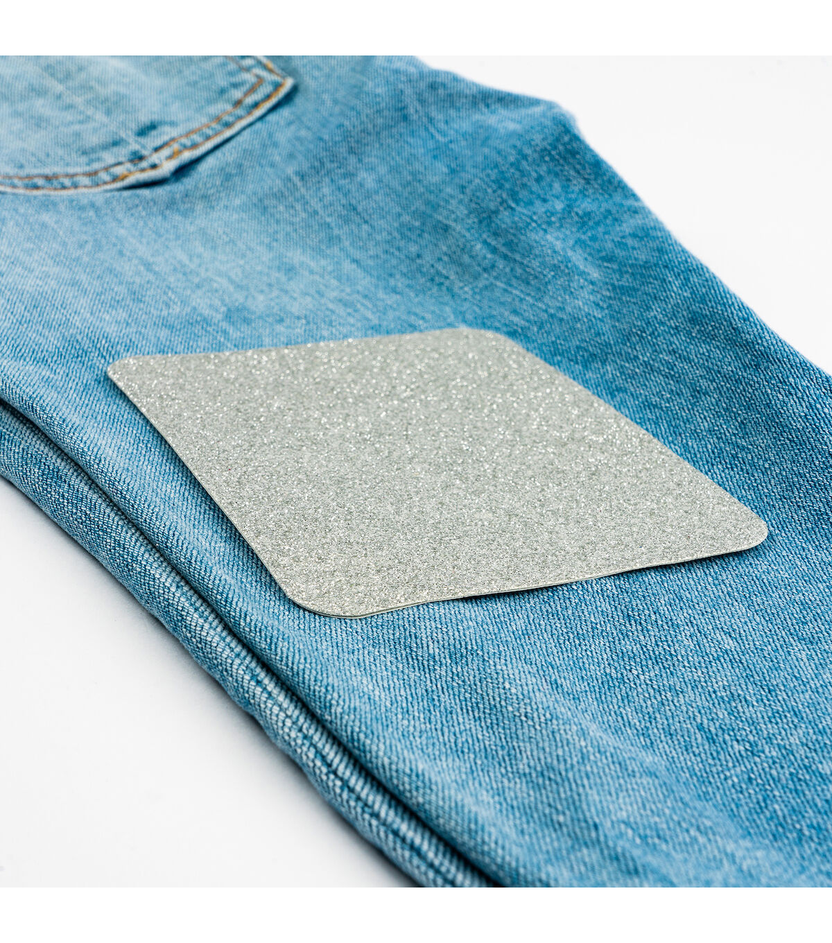 Singer 4 x 5 Metallic Gold & Silver Glitter Iron On Patches 4ct