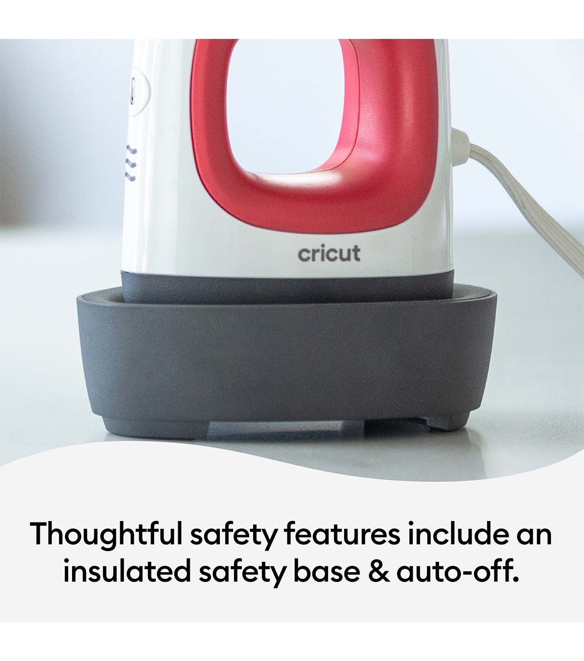 Cricut Raspberry EasyPress Mini Starter Bundle