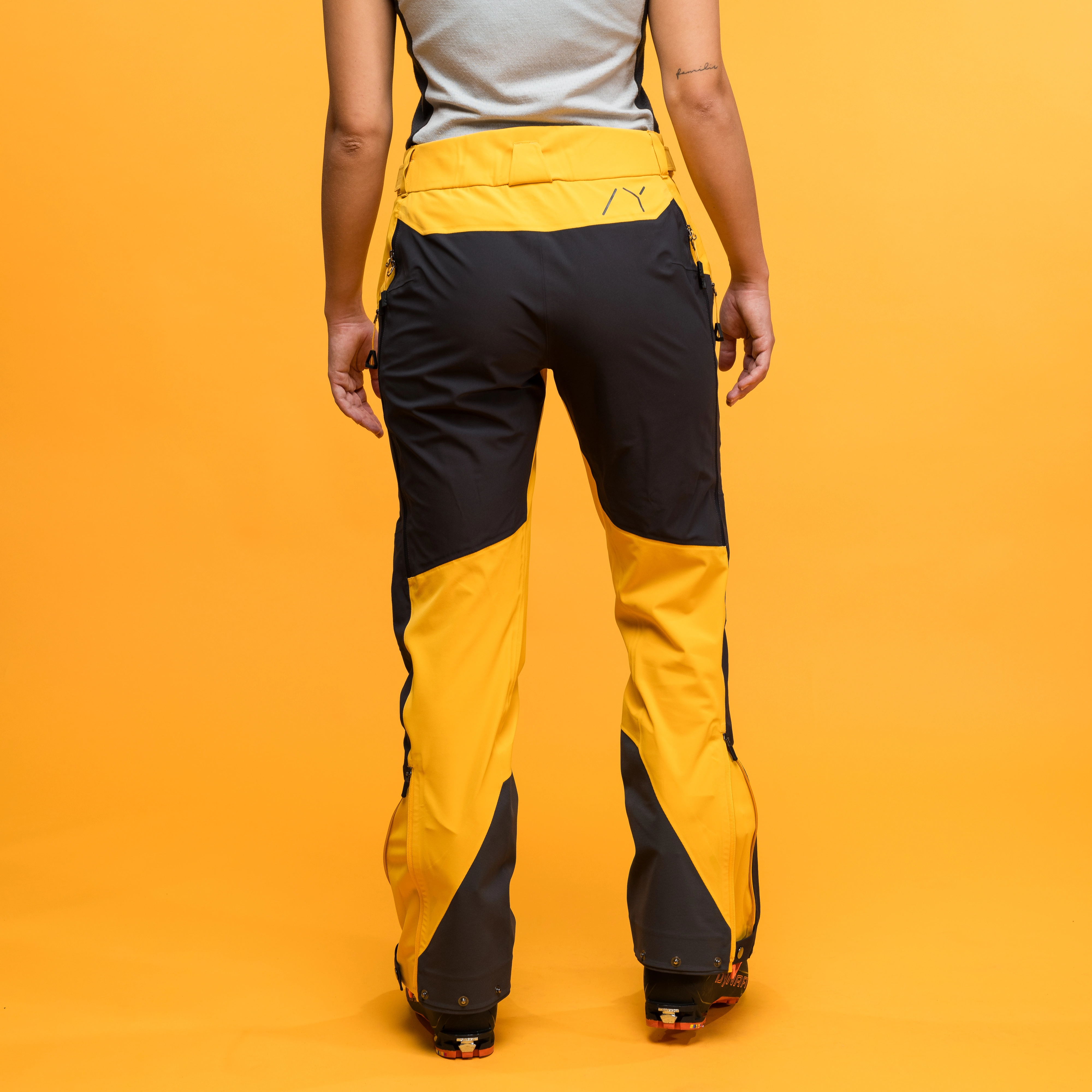 Y MountainLine Hybrid Softshell Pants Women