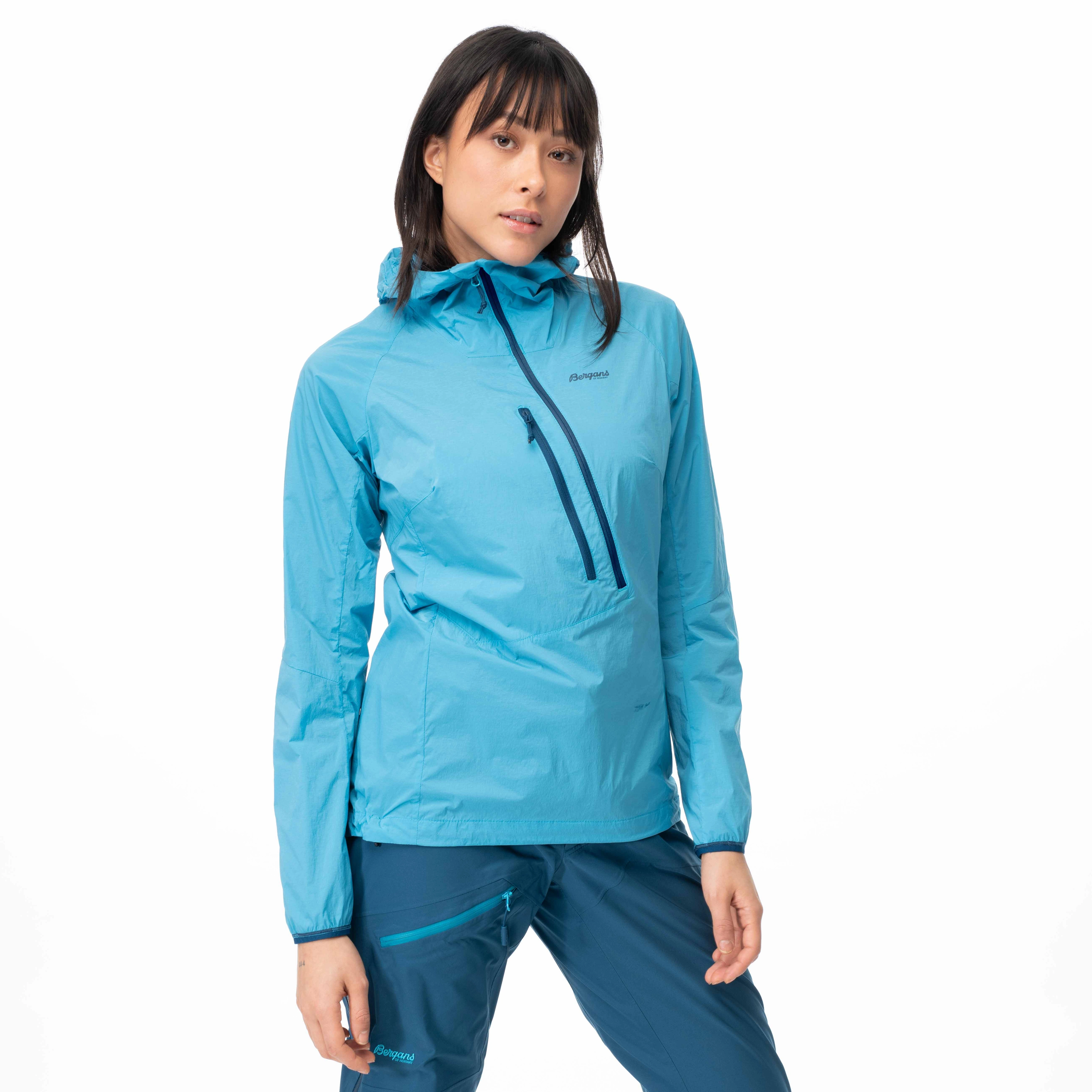Cecilie Light Wind Anorak