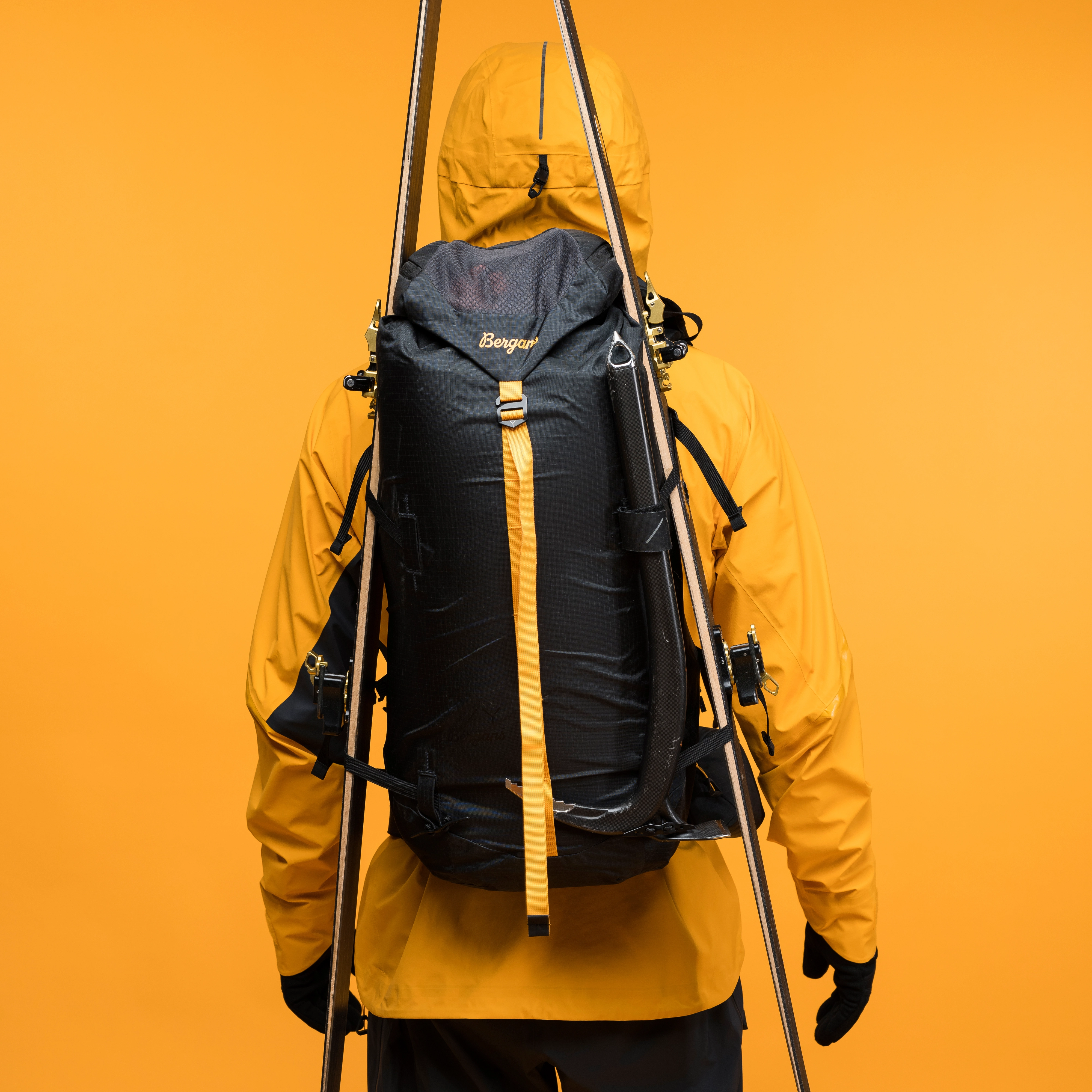 Y MountainLine 40 Daypack M/L w/Safeback