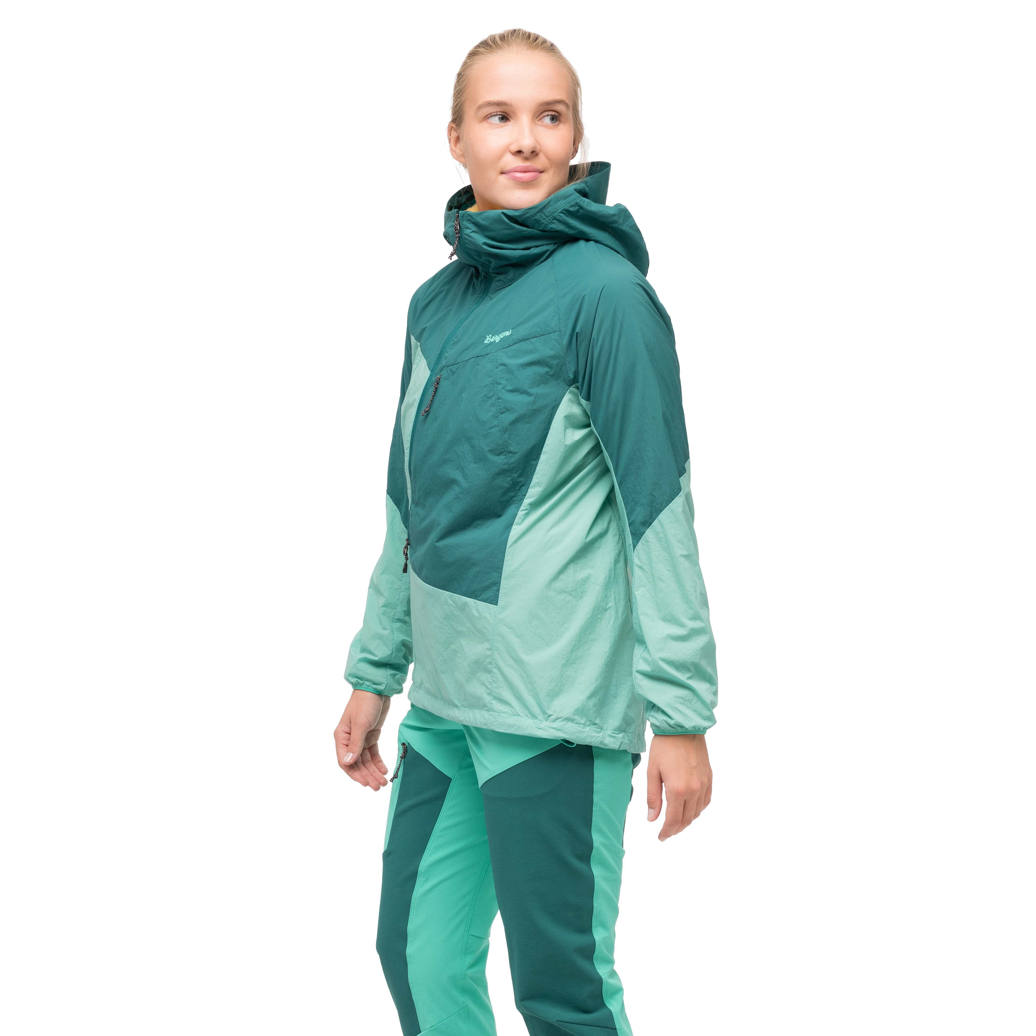 Tind Windbreaker Anorak Women