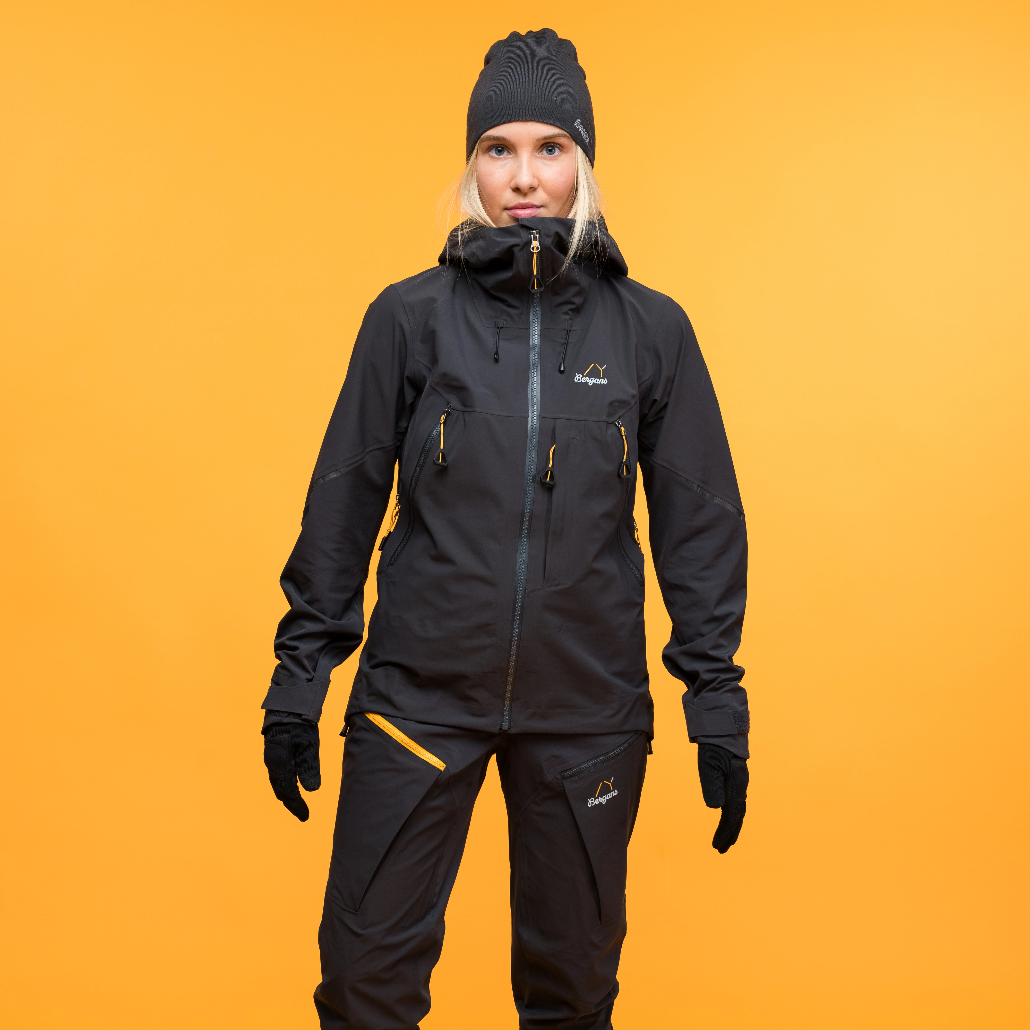 Y MountainLine Hybrid Softshell Jacket Women
