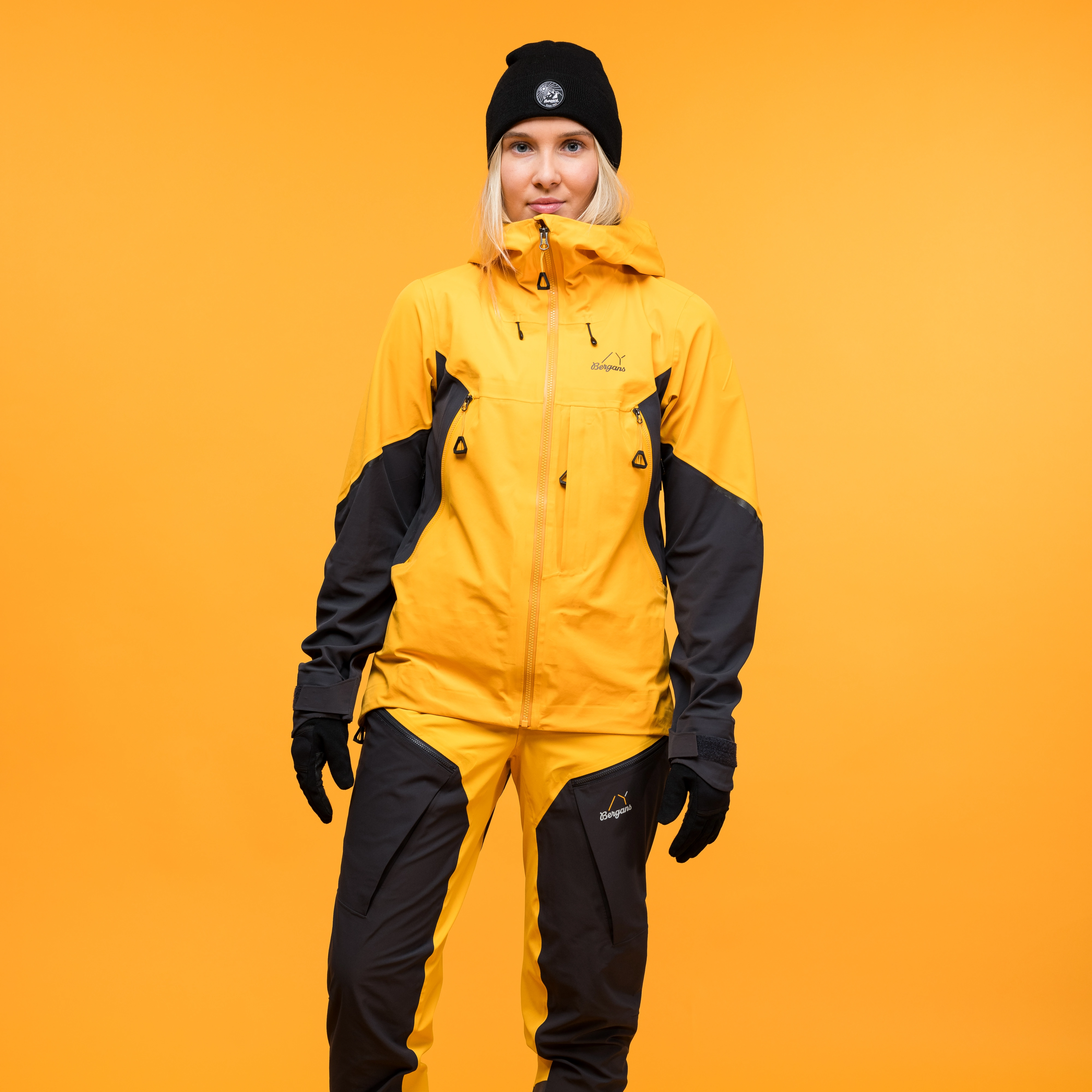 Y MountainLine Hybrid Softshell Jacket Women