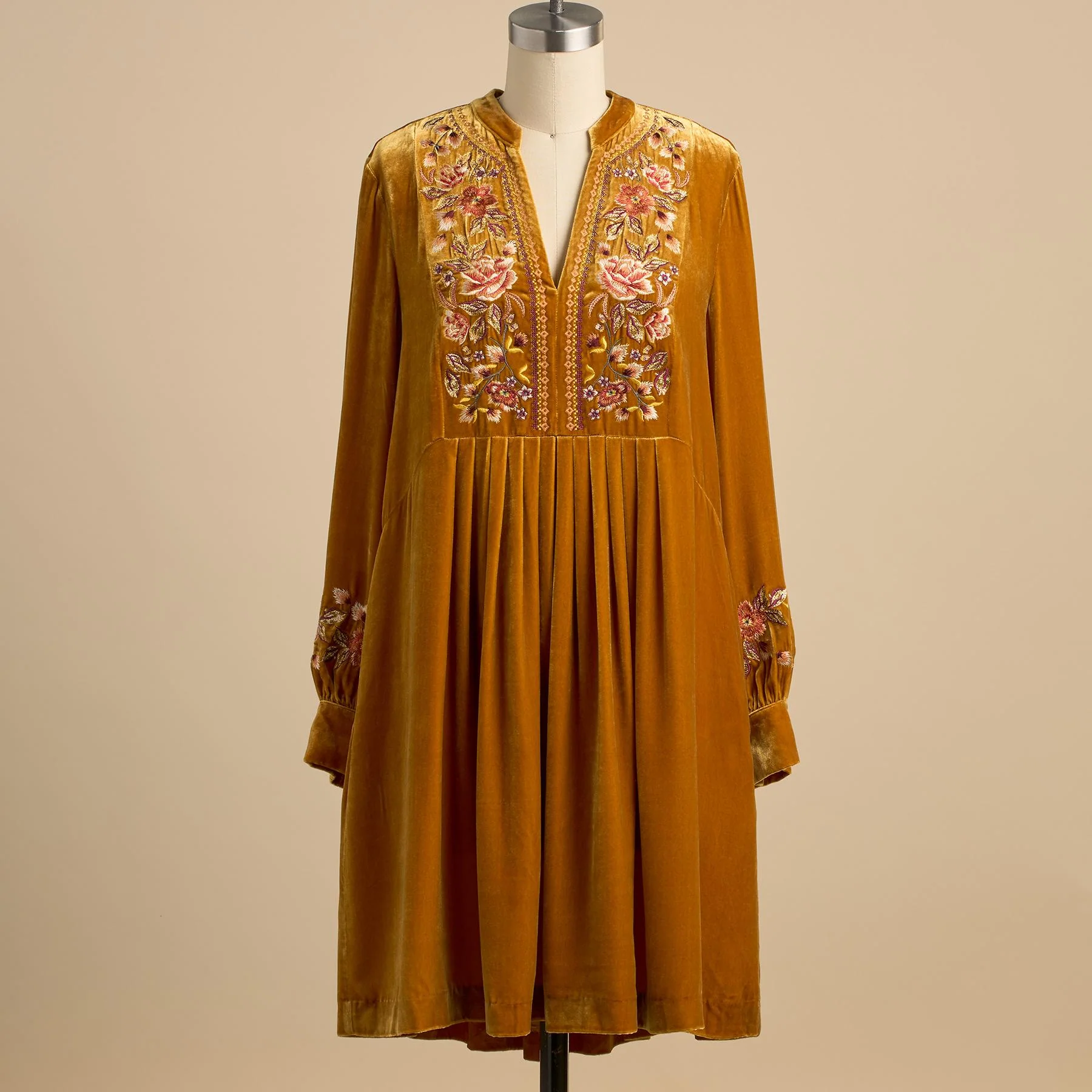 Sheena Velvet Dress, Petite