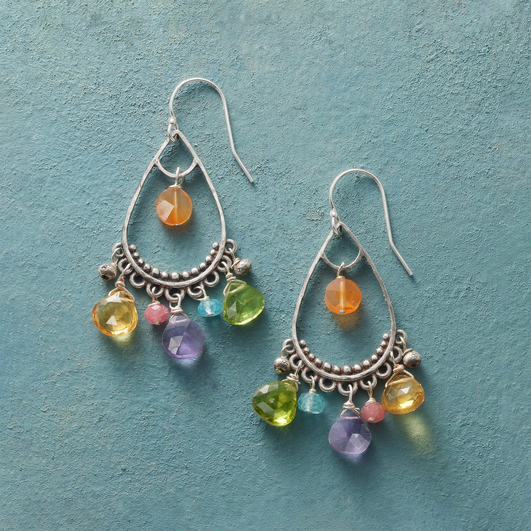 Omnia Earrings