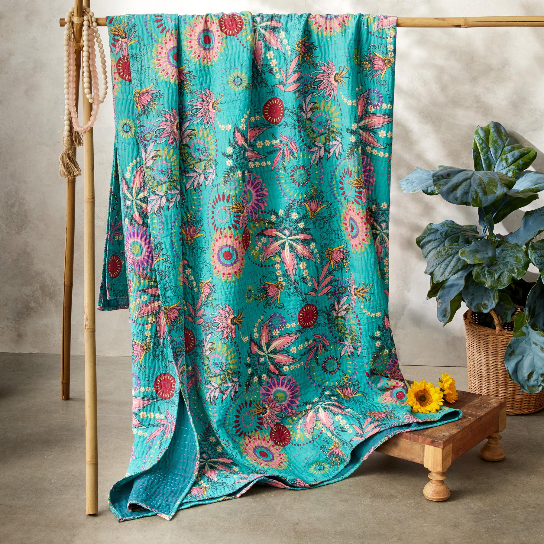 Palmerra Lightweight Quilt