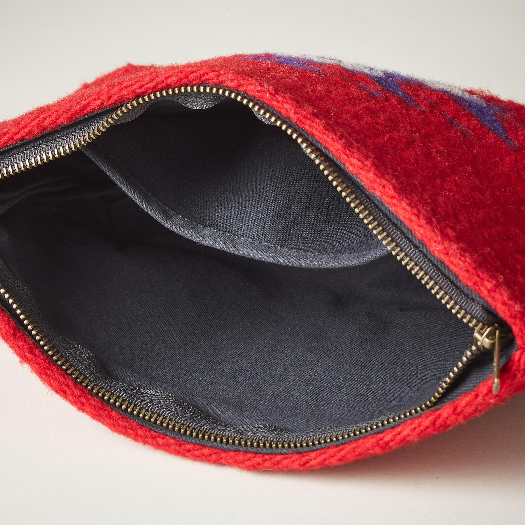 Canyon Legends Pouch