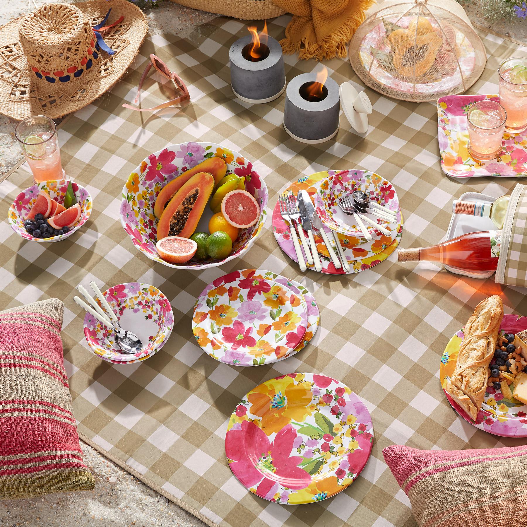 Fanciful Garden Dinner Plate Set