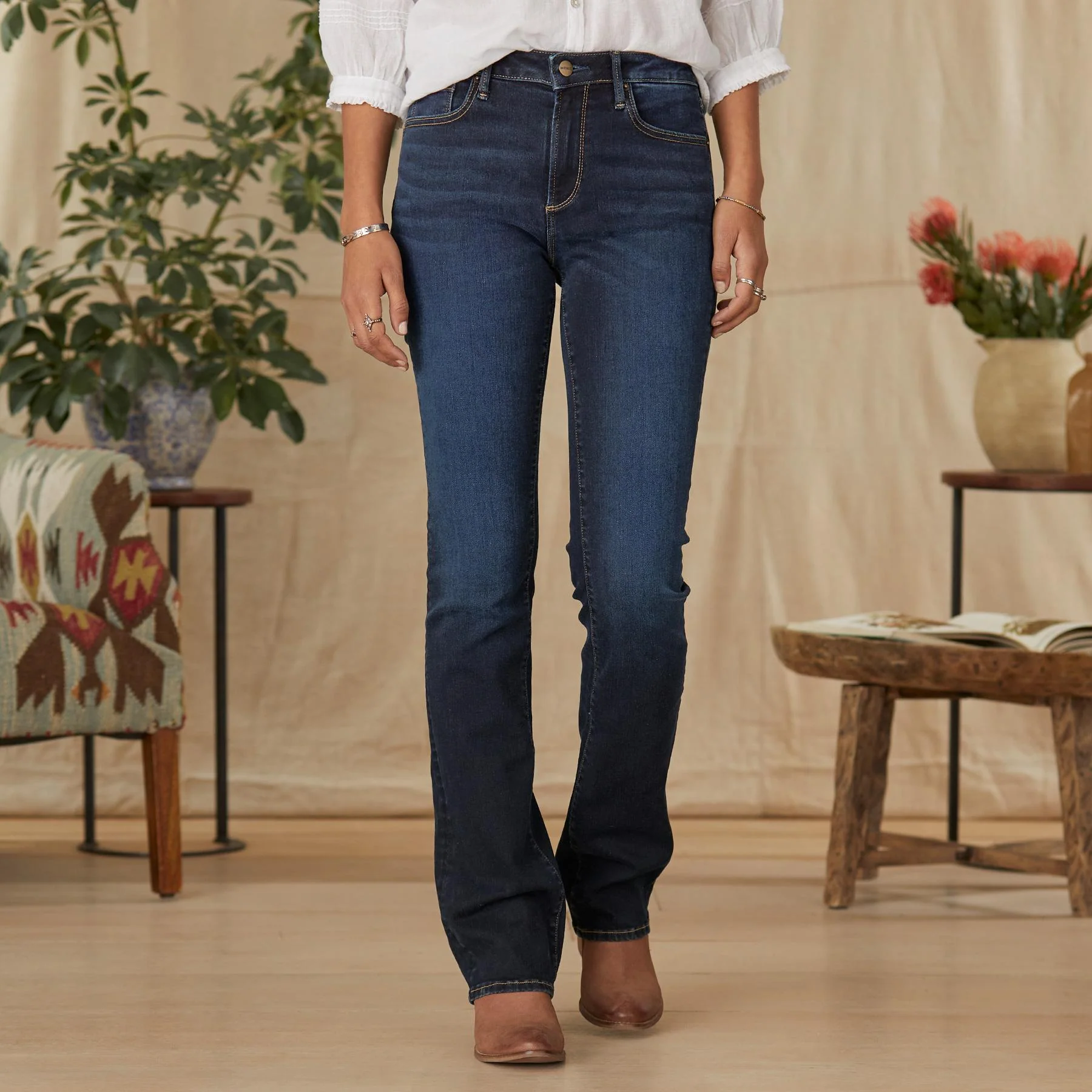 Kelly Classic Bootcut Jeans