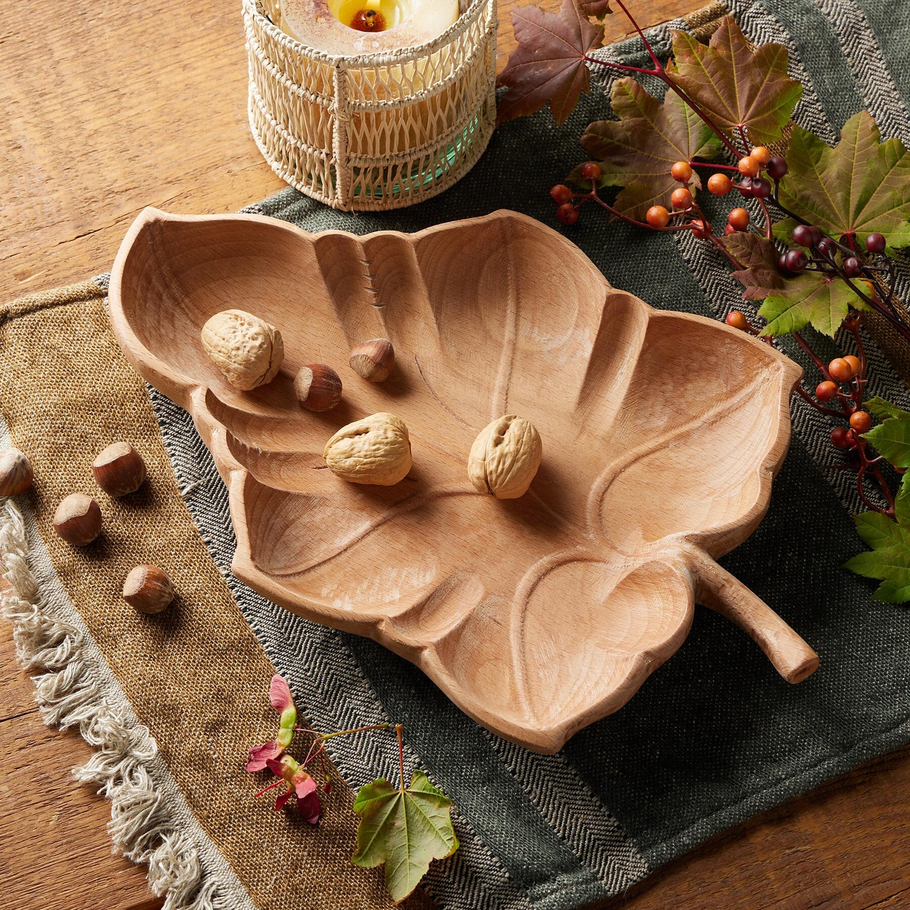 Botannica Carved Leaf Bowl