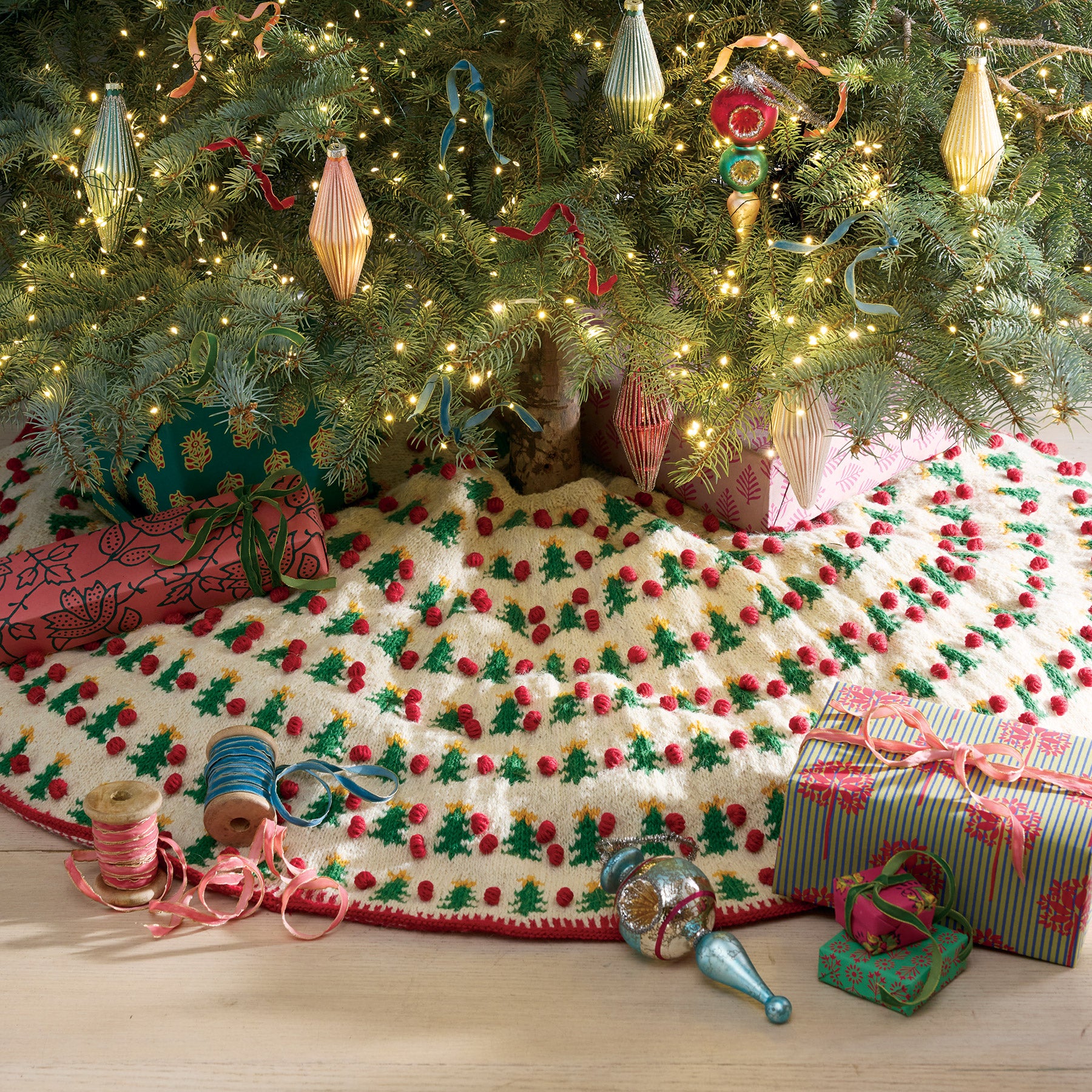 Heirloom Pompom Trees Tree Skirt