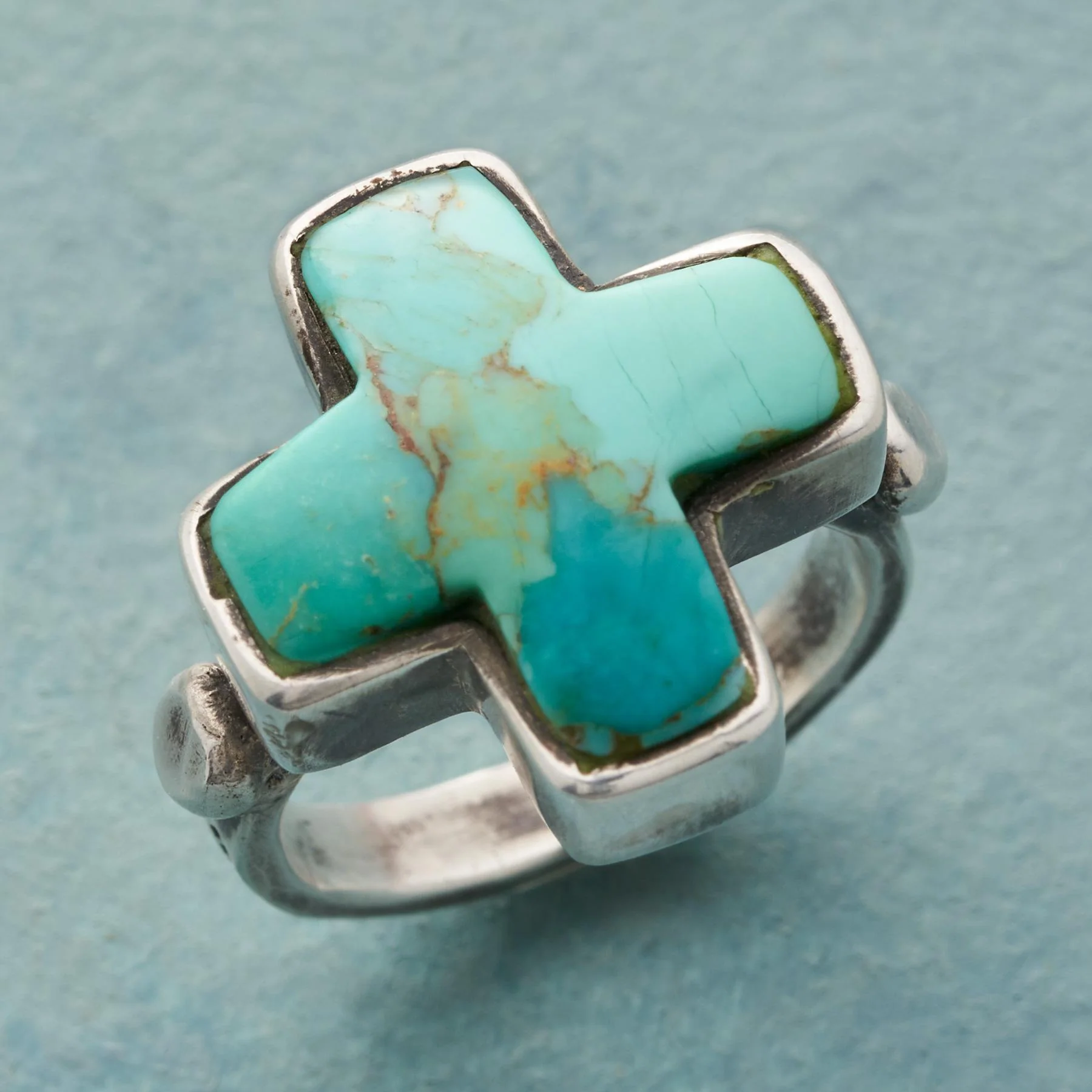 Balanced Cross Ring