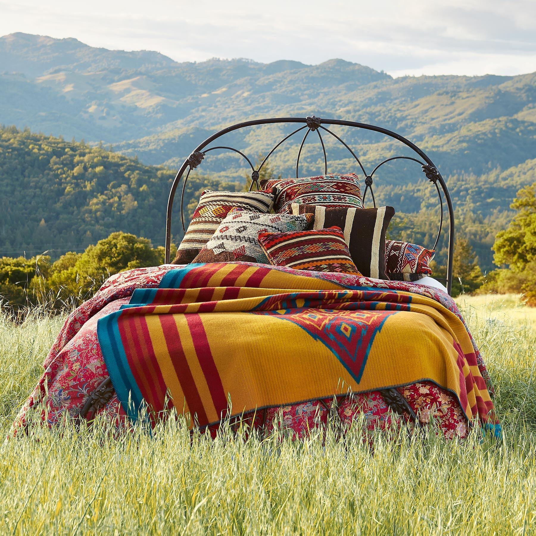 Sundance Canyon Throw