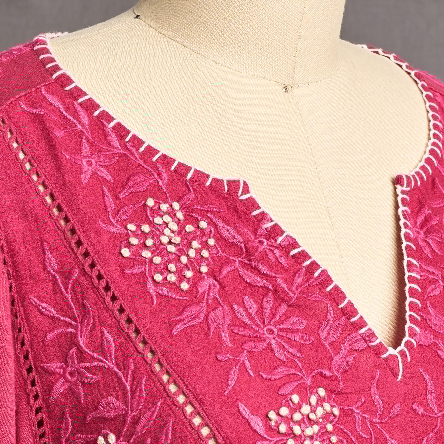 Gia Parada Top, Petite