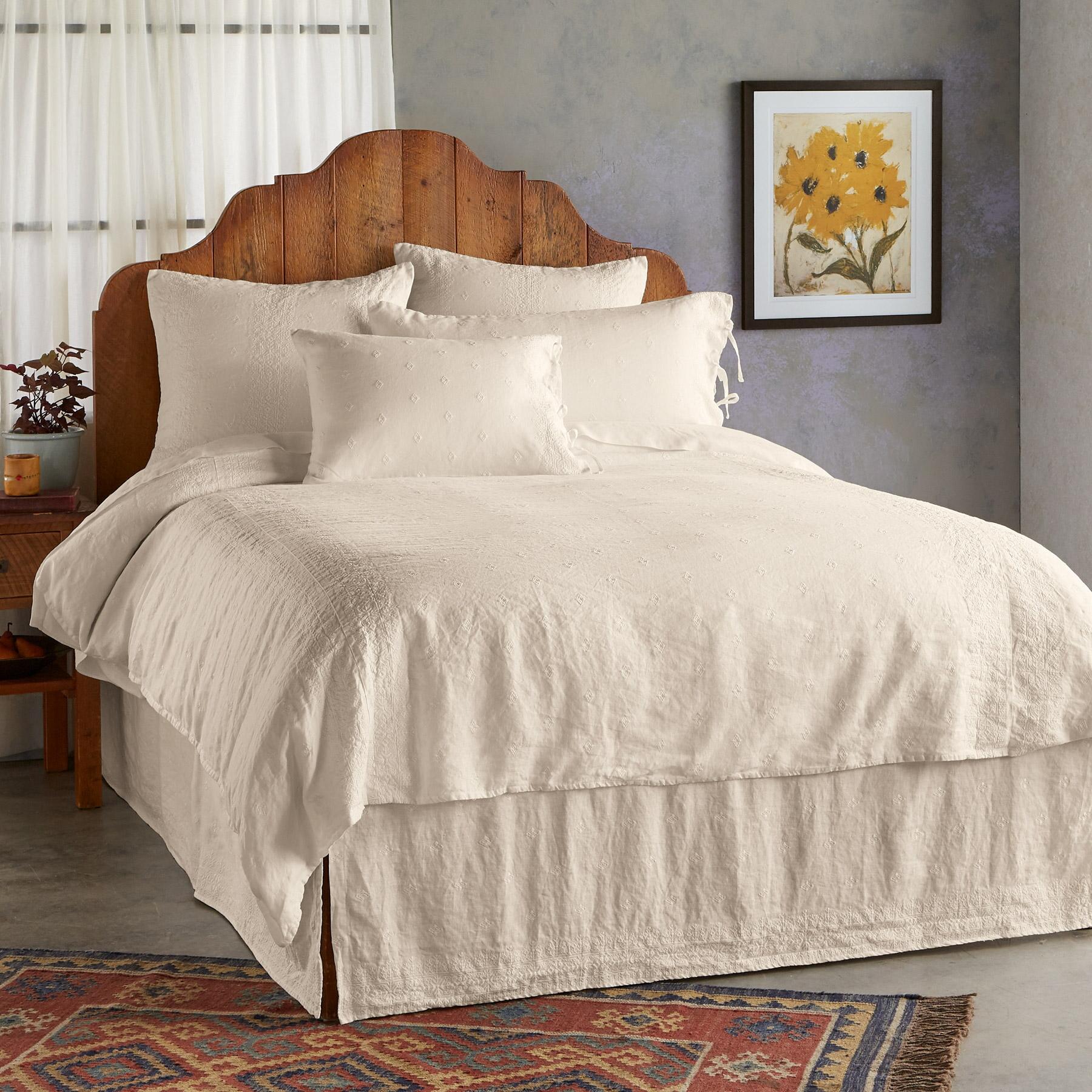 Gossamer Linen Embroidery Duvet